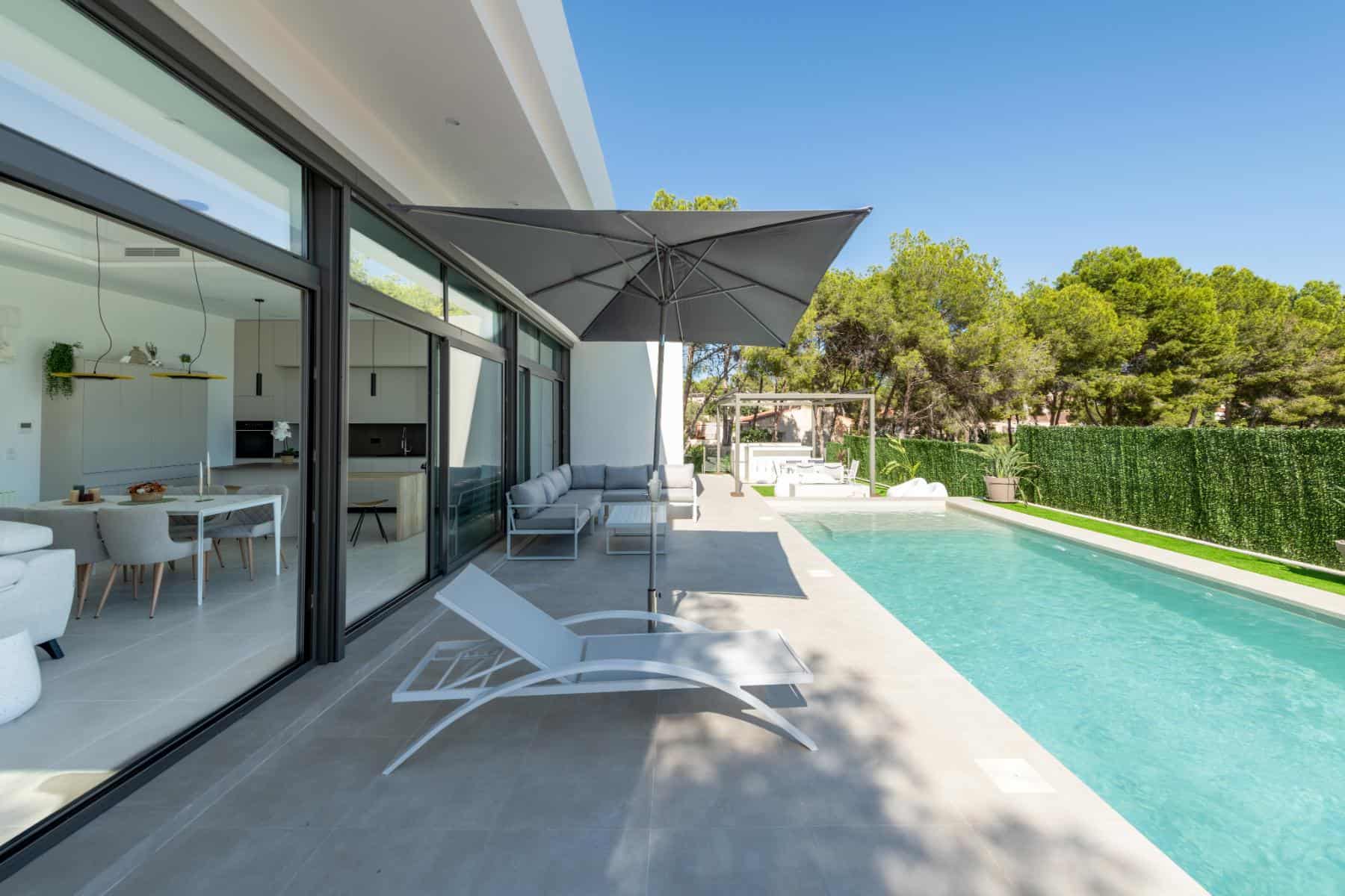 Villa Esmeralda Luxury Villa Pinar de Campoverde (3) Villa Esmeralda Luxury Villa Pinar de Campoverde (3)
