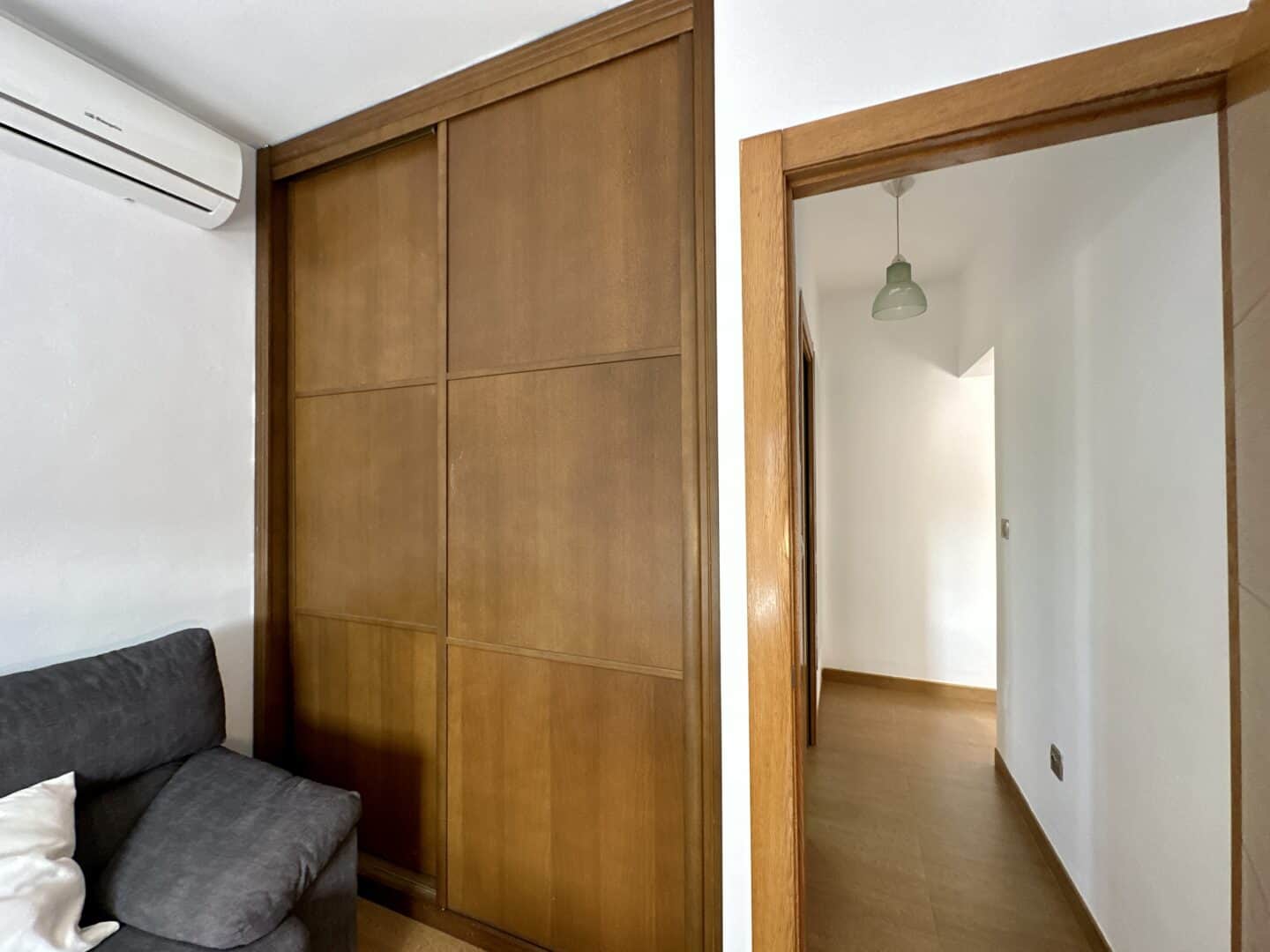 38830-spex-image-103