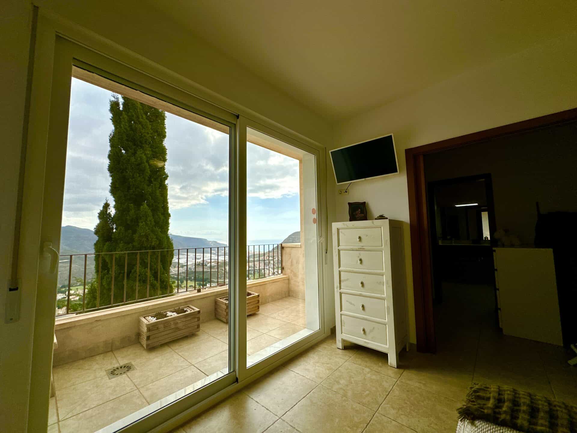 44612-spex-image-116