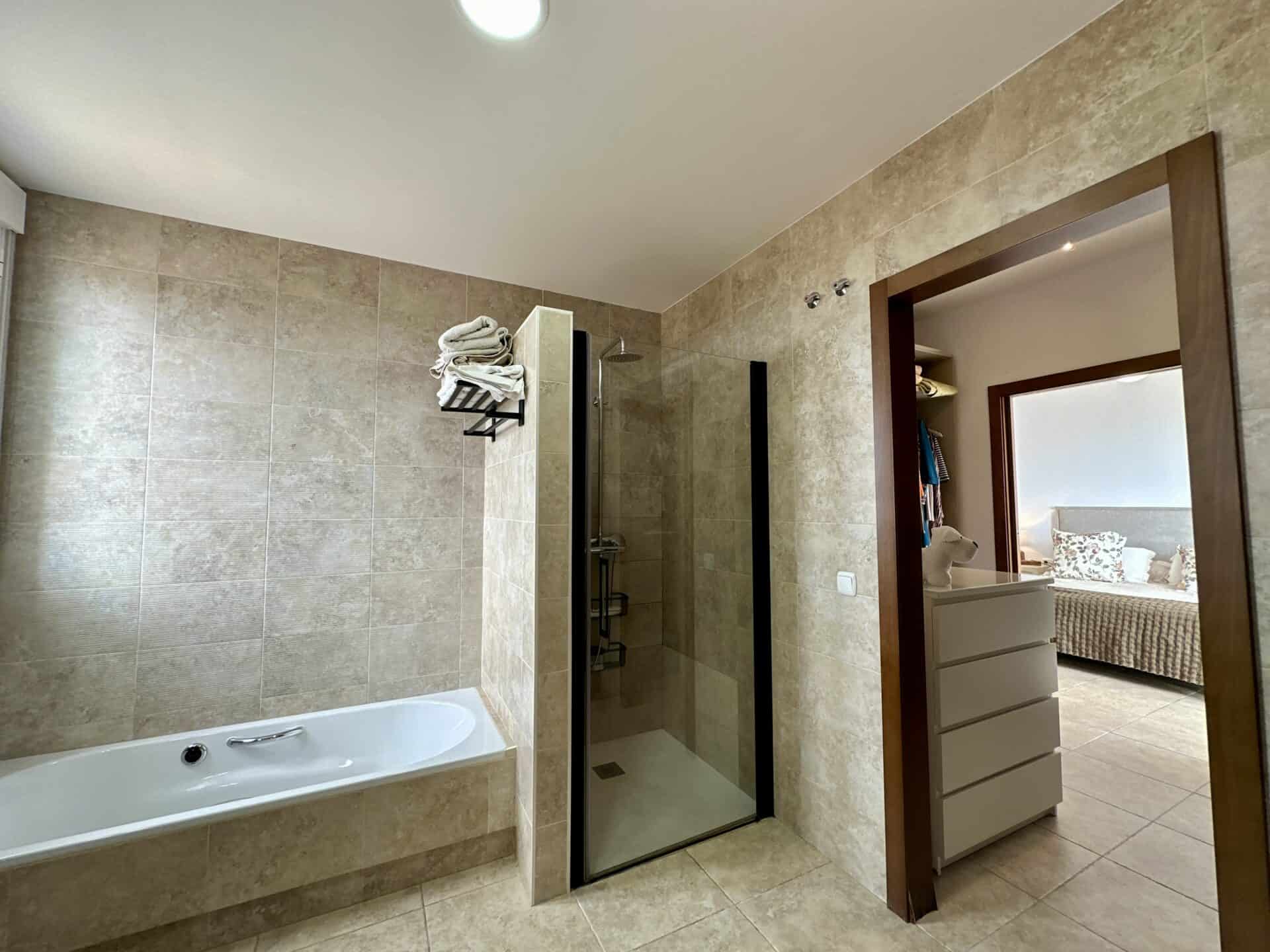 44612-spex-image-129