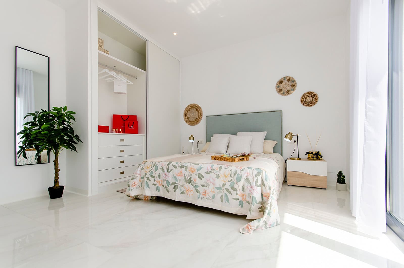 SUNA PROPERTIES