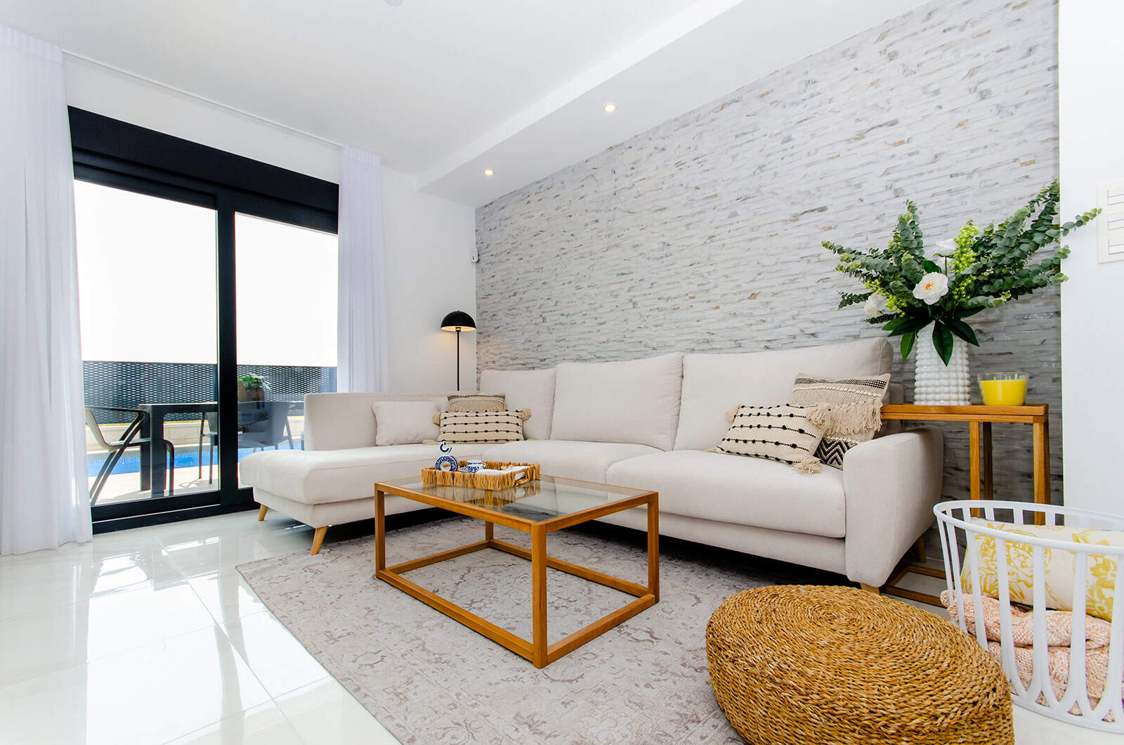 SUNA PROPERTIES
