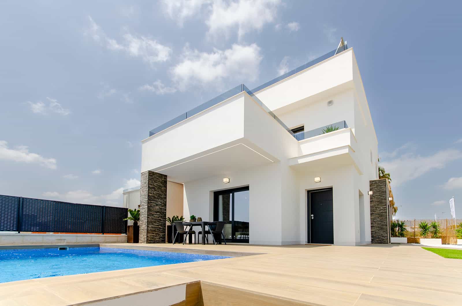 SUNA PROPERTIES