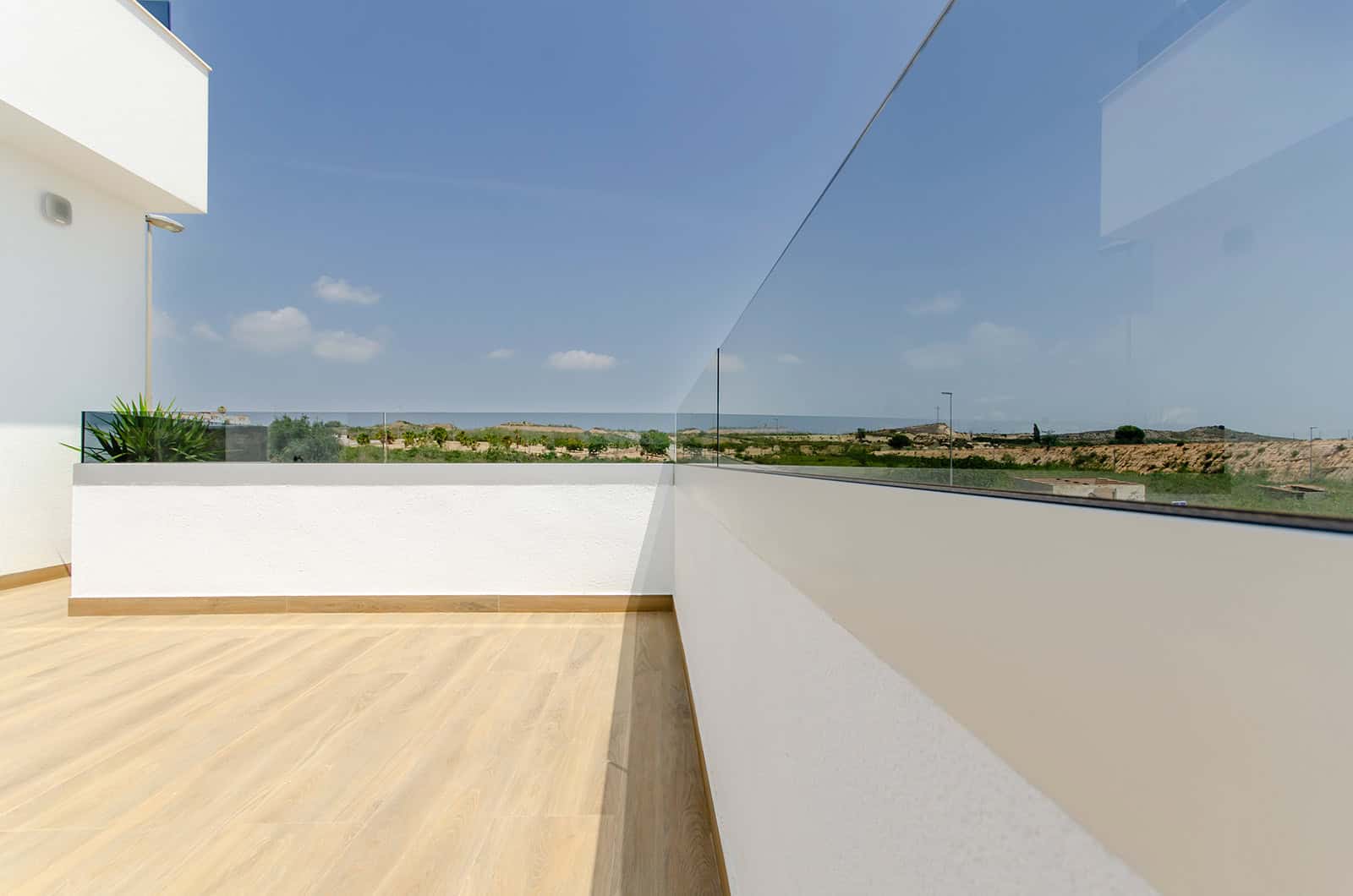 SUNA PROPERTIES