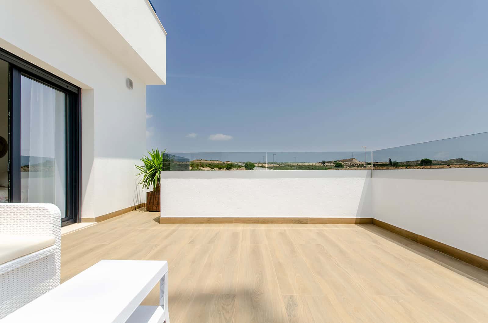 SUNA PROPERTIES