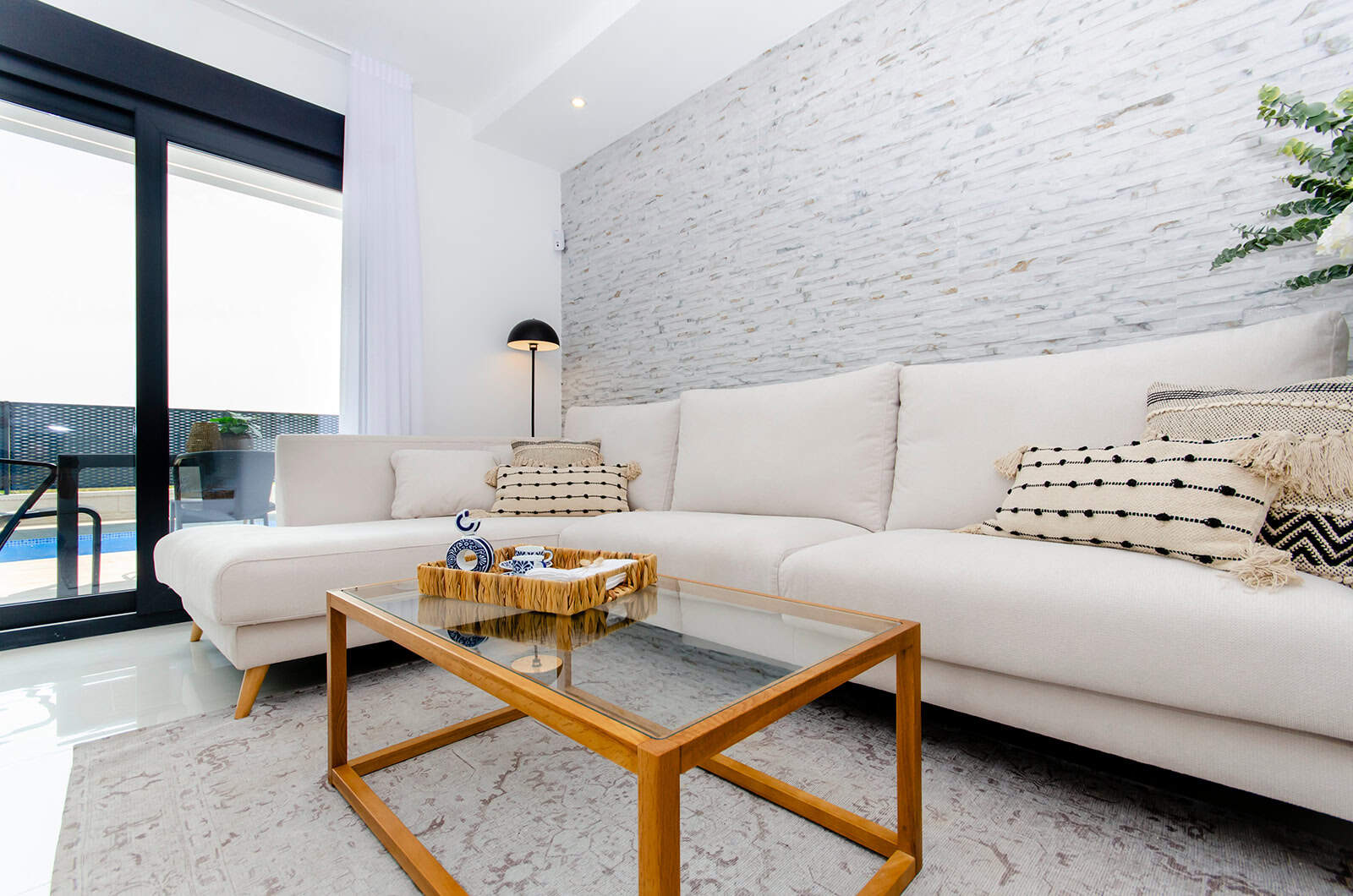 SUNA PROPERTIES