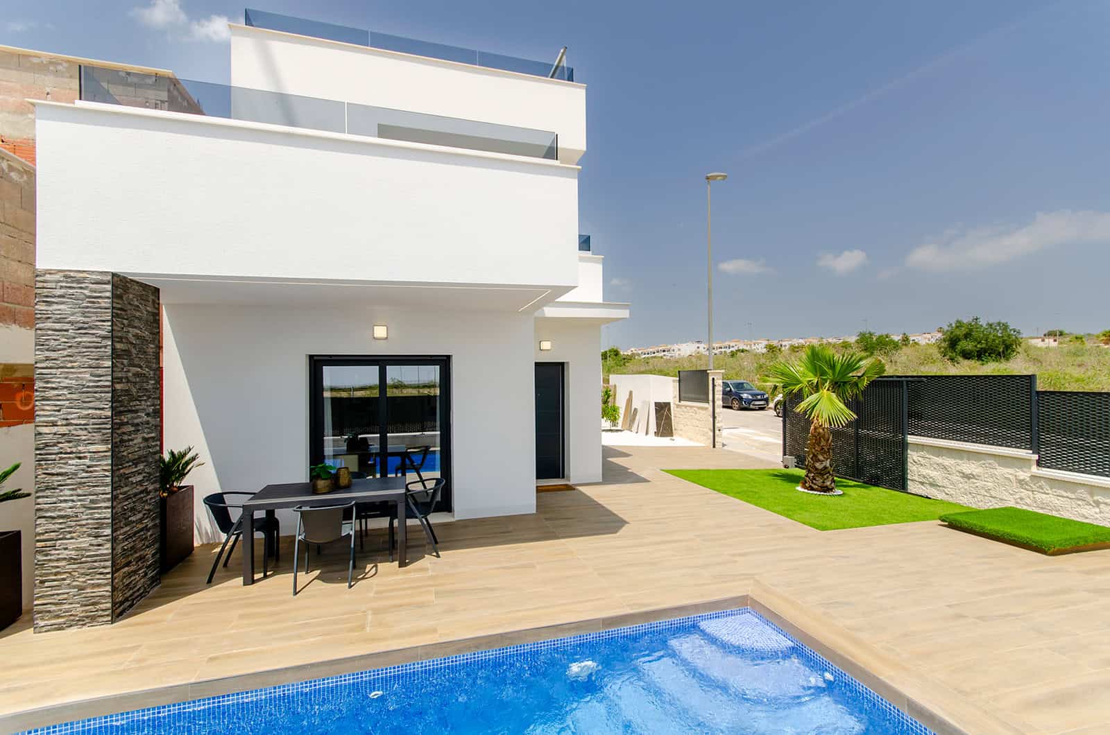 SUNA PROPERTIES