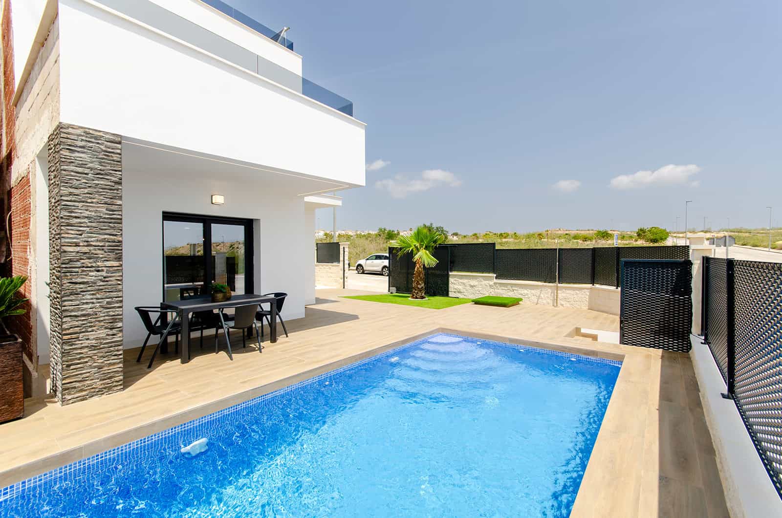 SUNA PROPERTIES