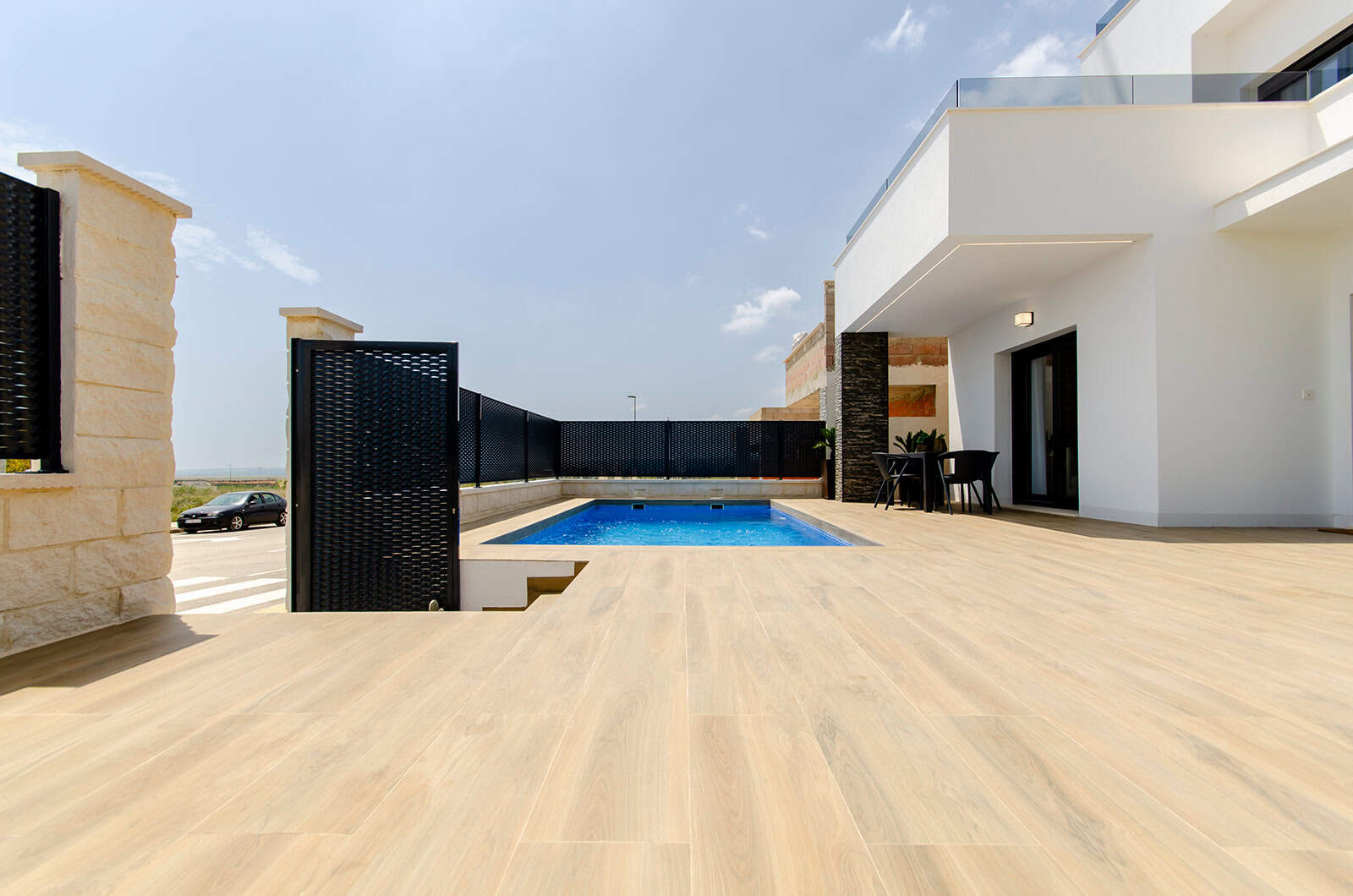 SUNA PROPERTIES