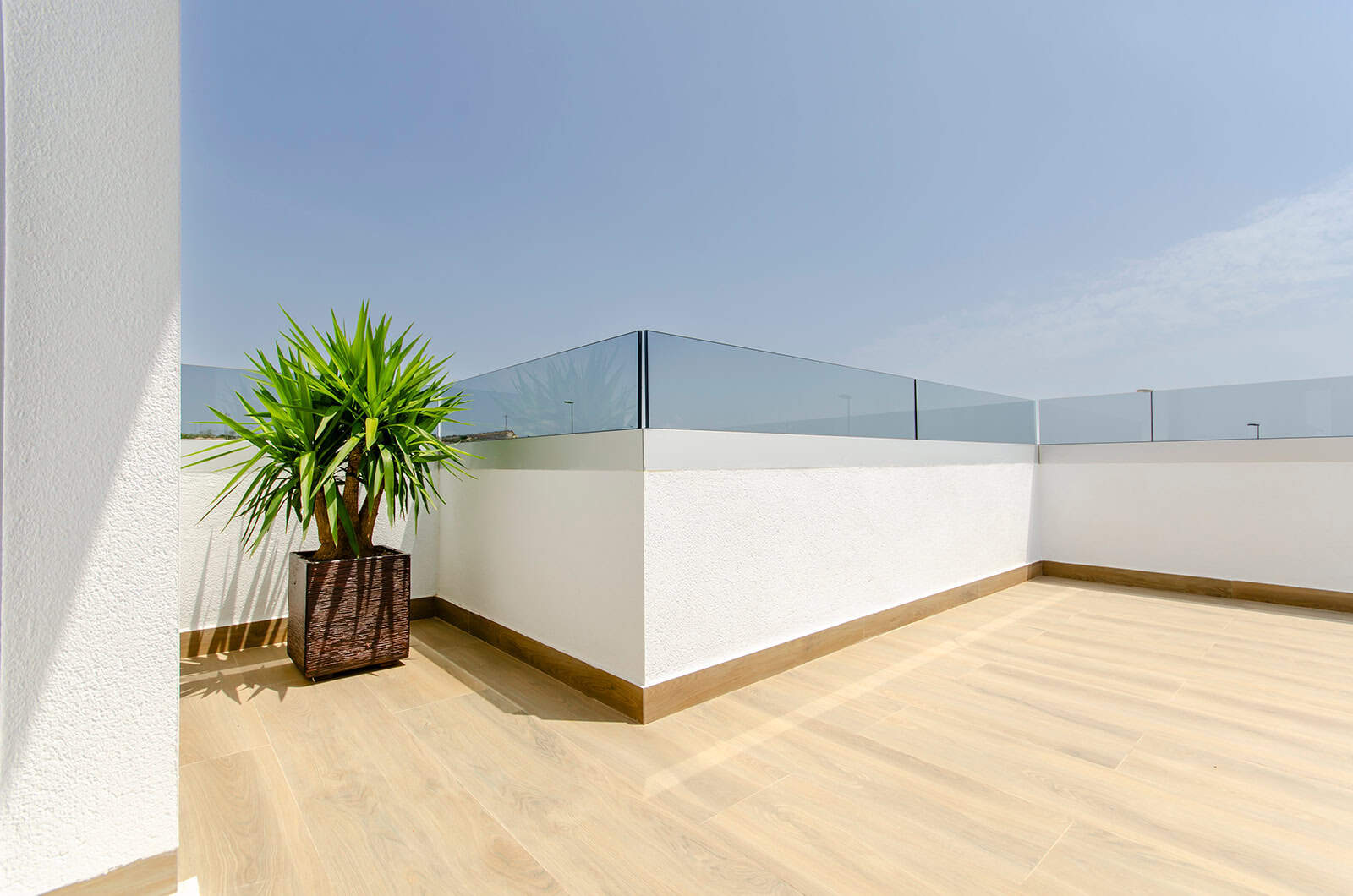 SUNA PROPERTIES