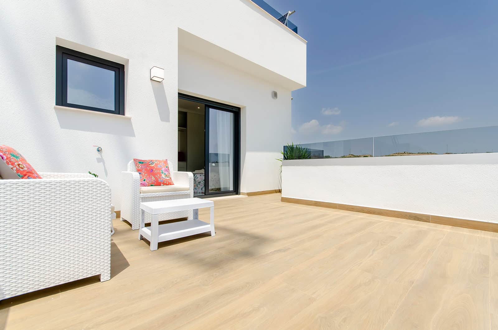 SUNA PROPERTIES