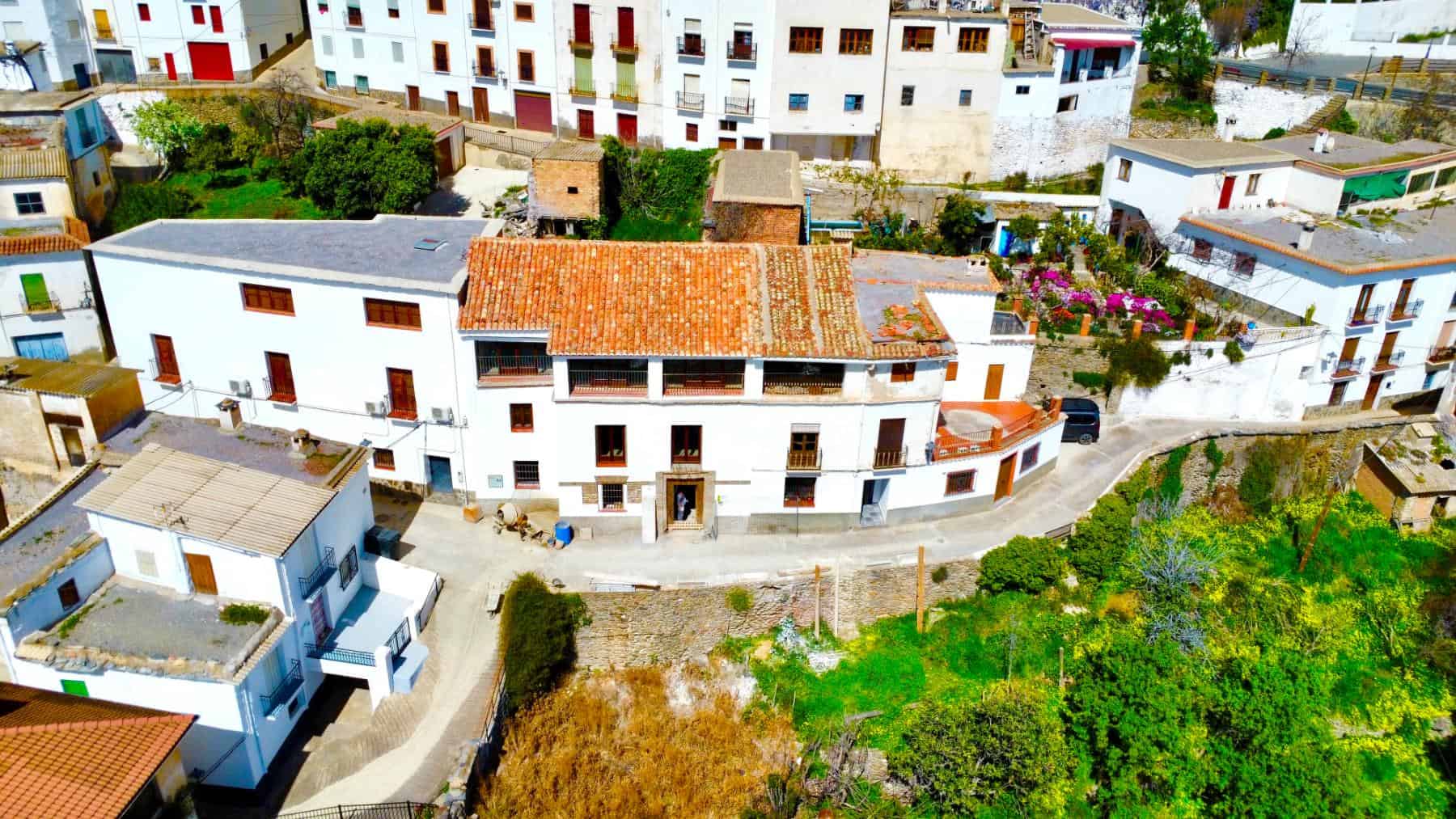 valor-house-4-bedroom-alpujarras-front-view (2)