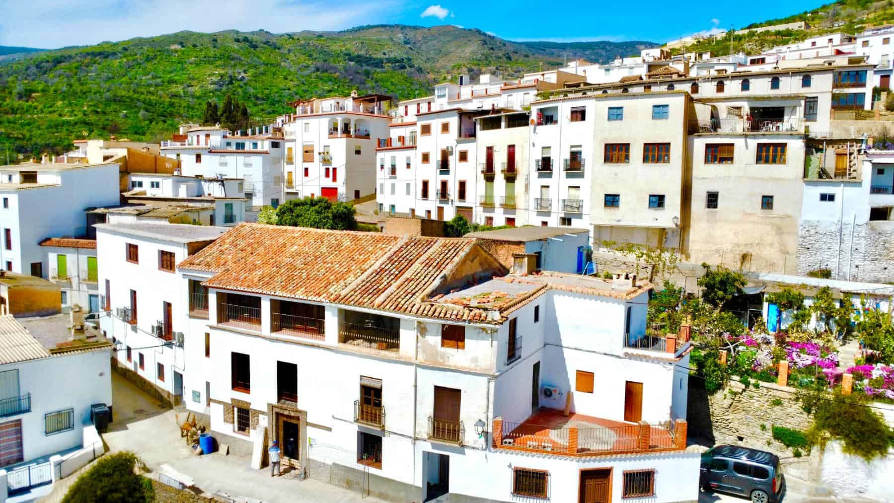 valor-house-4-bedroom-alpujarras-front-view (8)