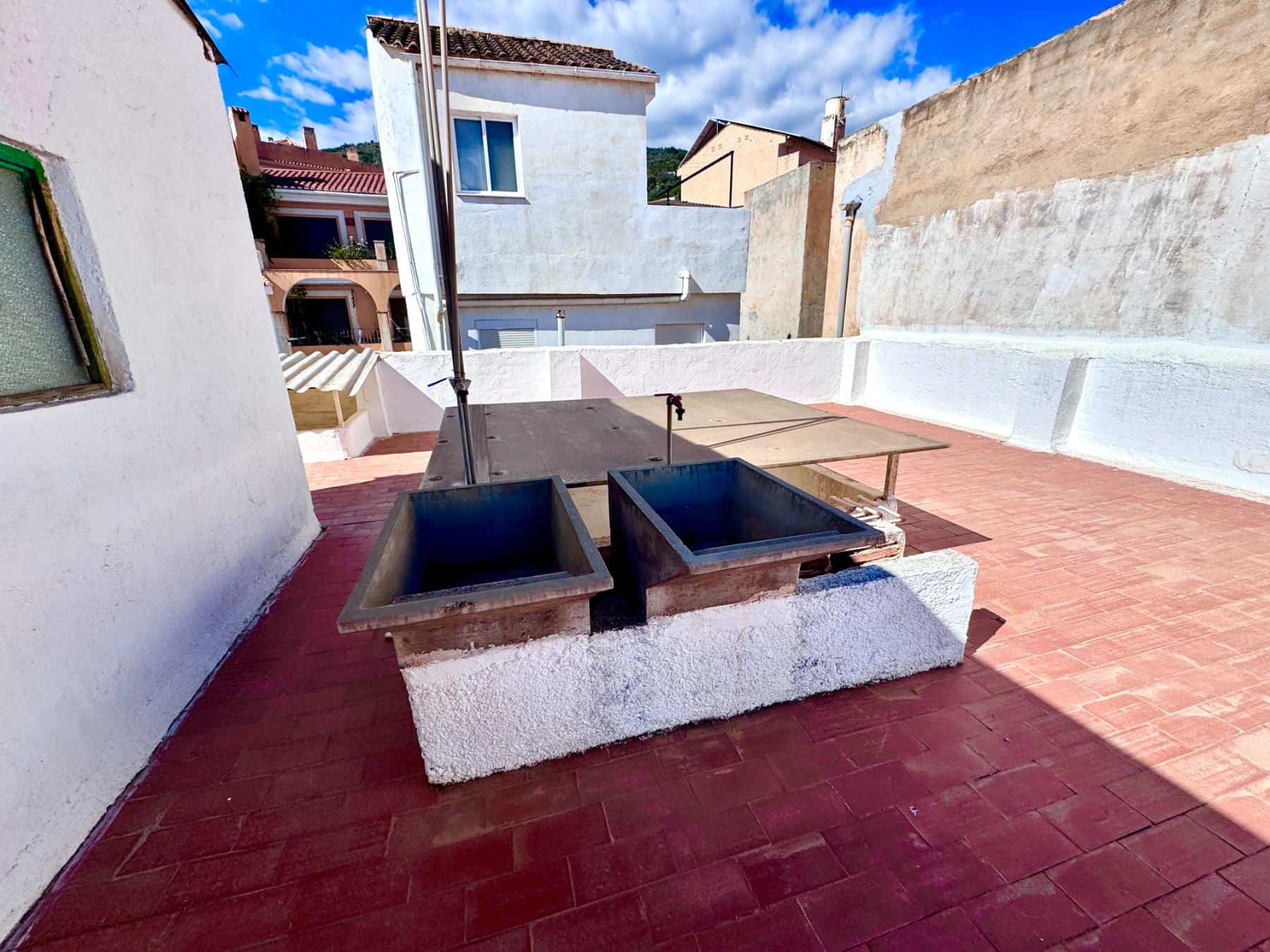 lanjaron-apartment-terrace (33) lanjaron-apartment-terrace (33)