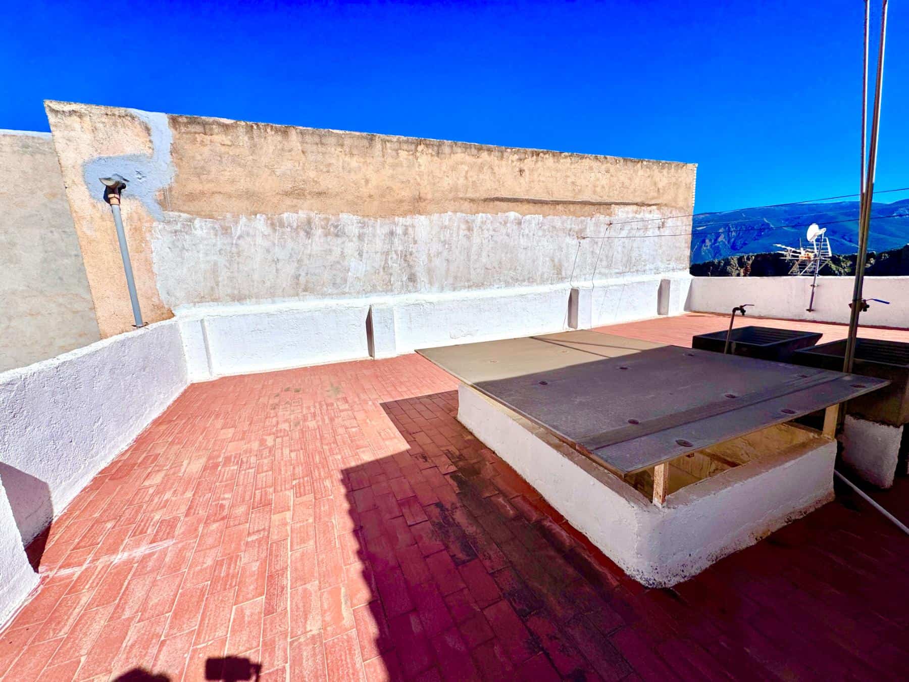 lanjaron-apartment-terrace (35) lanjaron-apartment-terrace (35)