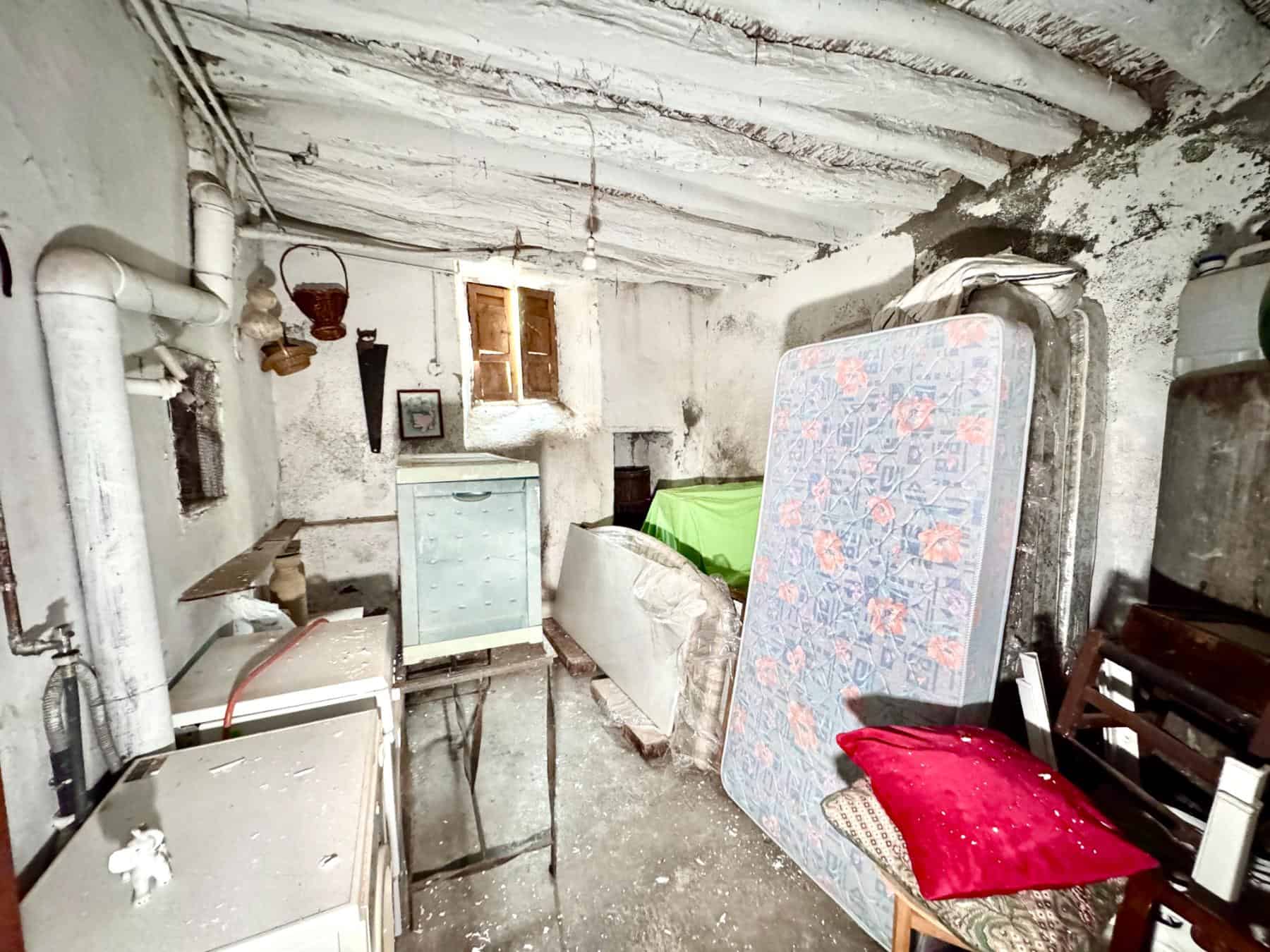 6 Bedroom Village House with Land in Ugijar (23) 6 Bedroom Village House with Land in Ugijar (23)