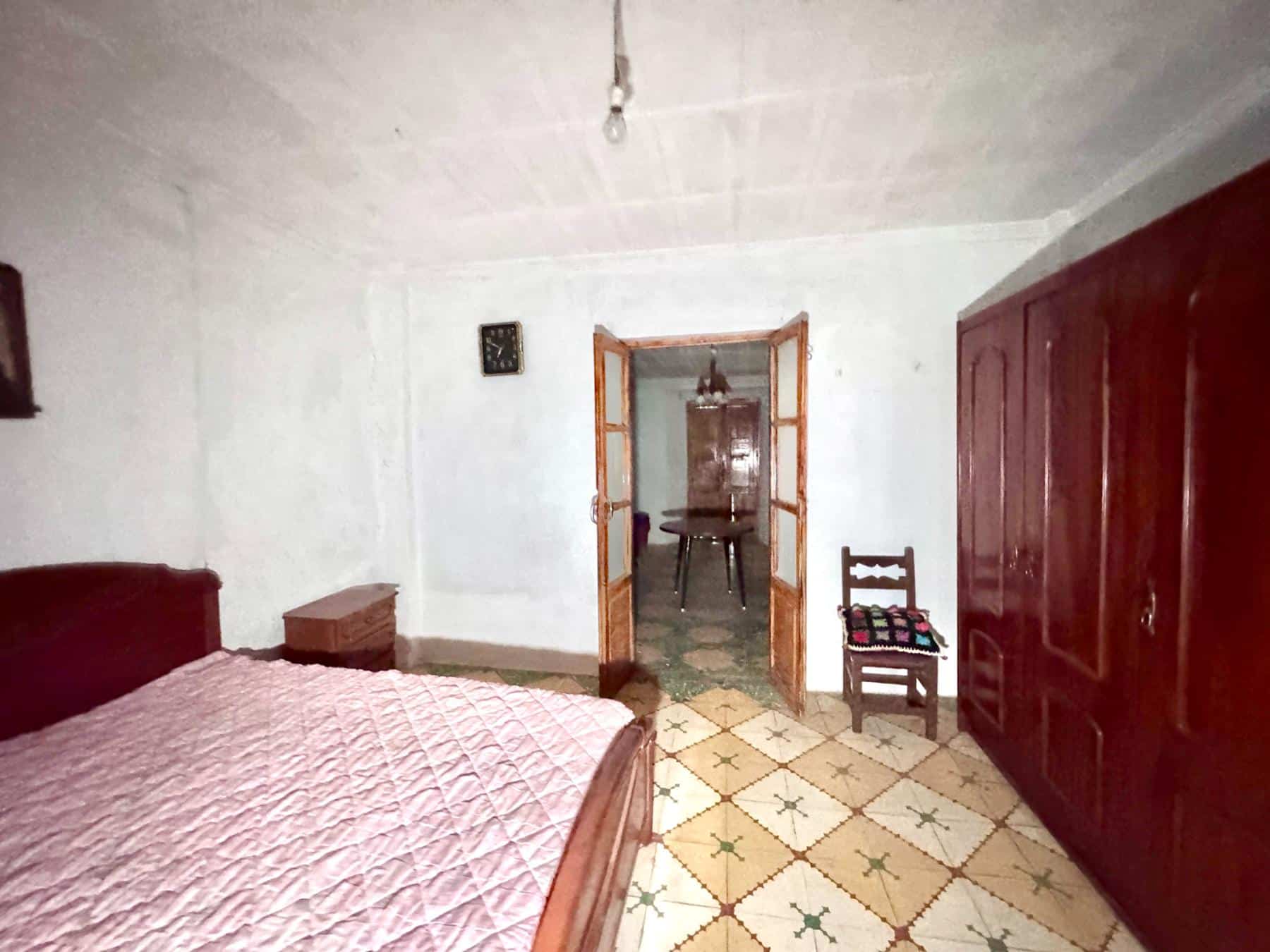 6 Bedroom Village House with Land in Ugijar (48) 6 Bedroom Village House with Land in Ugijar (48)