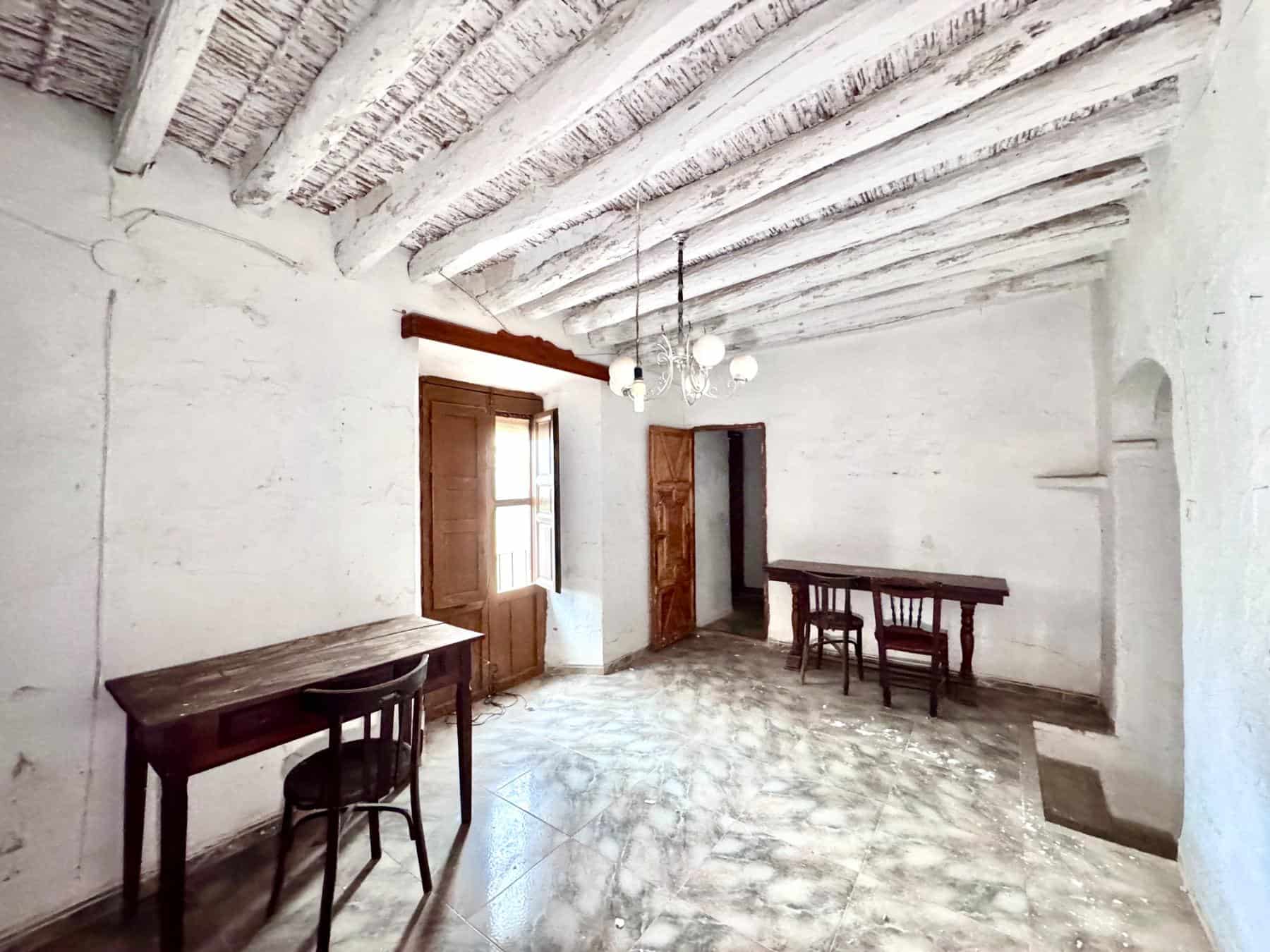 6 Bedroom Village House with Land in Ugijar (60) 6 Bedroom Village House with Land in Ugijar (60)