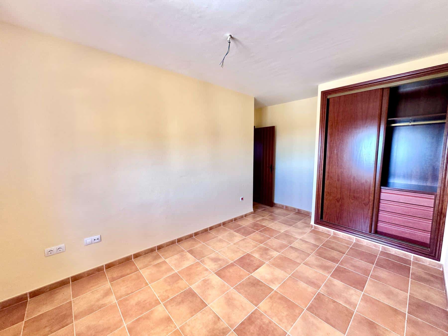 Apartment Mecina Bombaron Terrace Garage (31) Apartment Mecina Bombaron Terrace Garage (31)