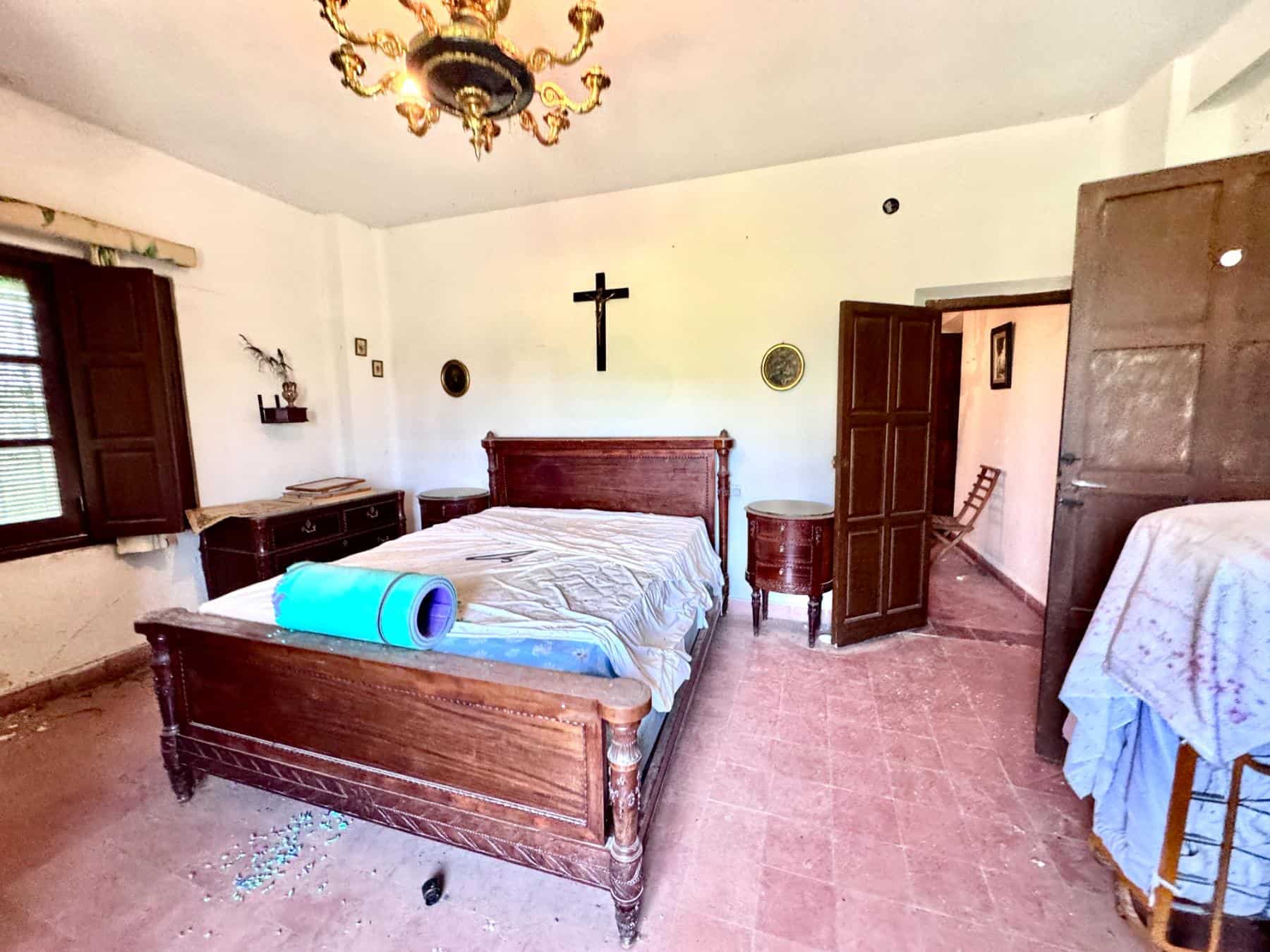 Historic Luxury Cortijo Estate Near Granada (119) Historic Luxury Cortijo Estate Near Granada (119)