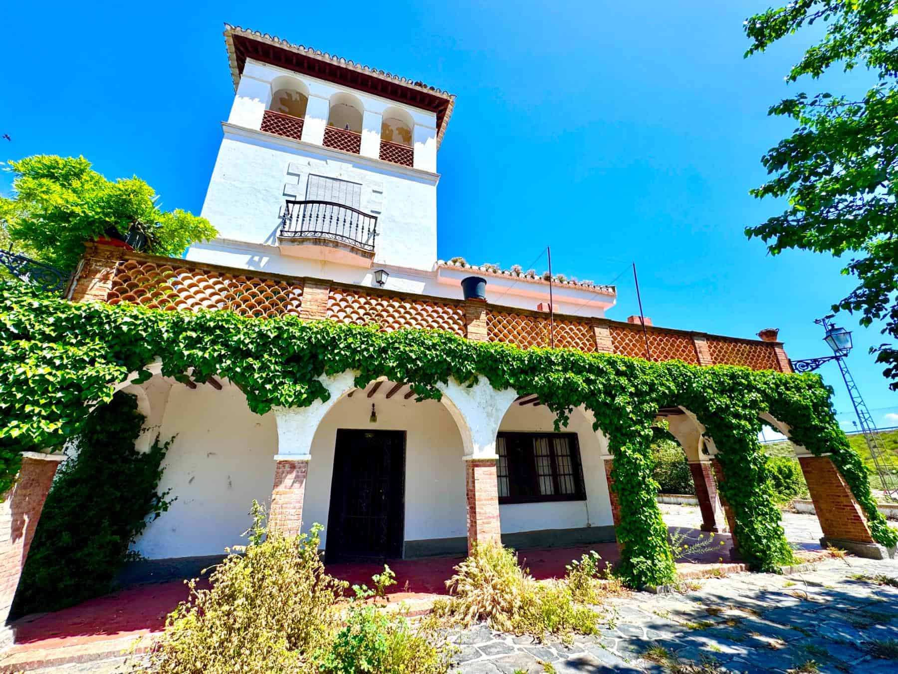 Historic Luxury Cortijo Estate Near Granada (34) Historic Luxury Cortijo Estate Near Granada (34)