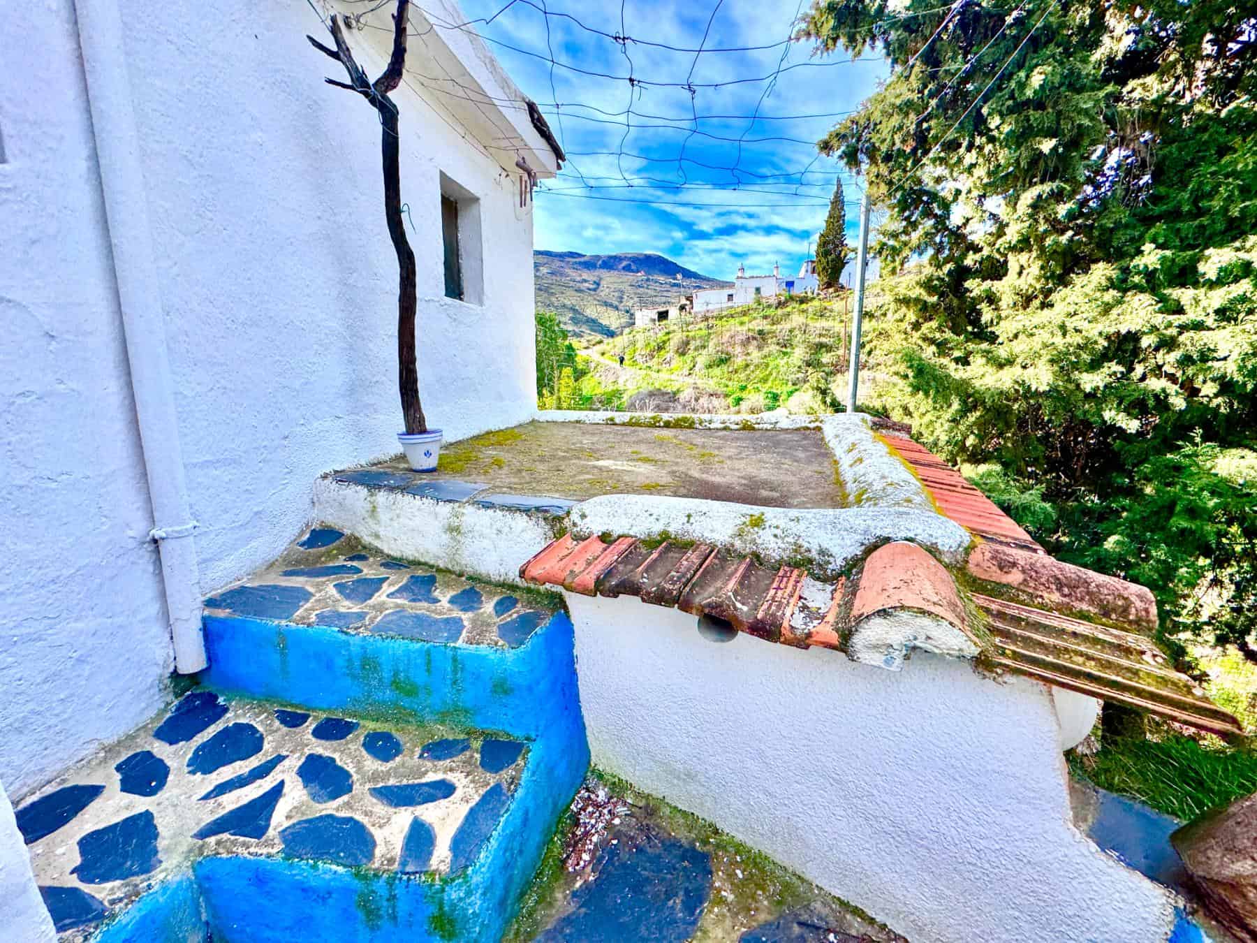 House for sale in Cojayar Alpujarra with terraces (32) House for sale in Cojayar Alpujarra with terraces (32)