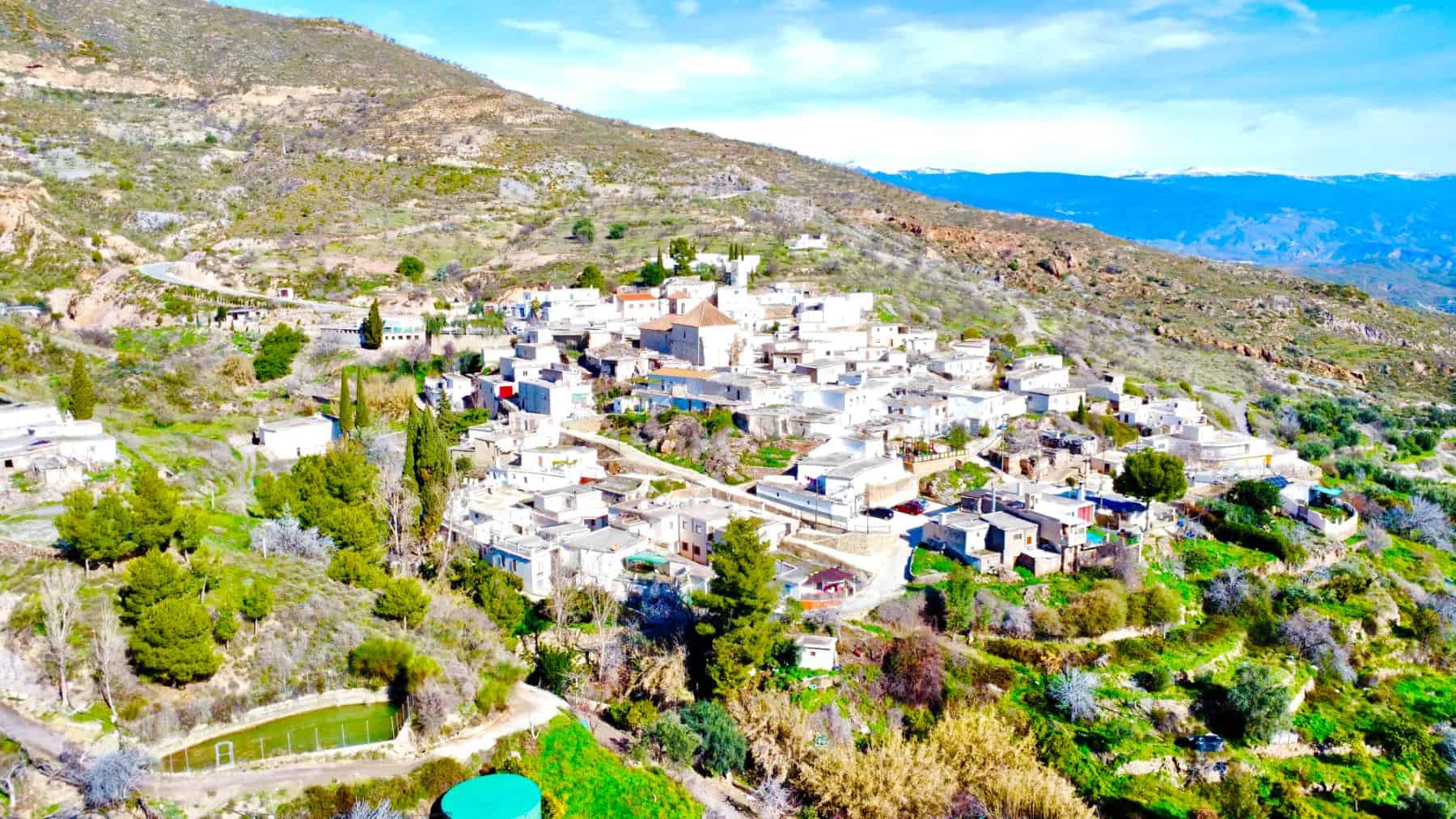 House for sale in Cojayar Alpujarra with terraces (6) House for sale in Cojayar Alpujarra with terraces (6)