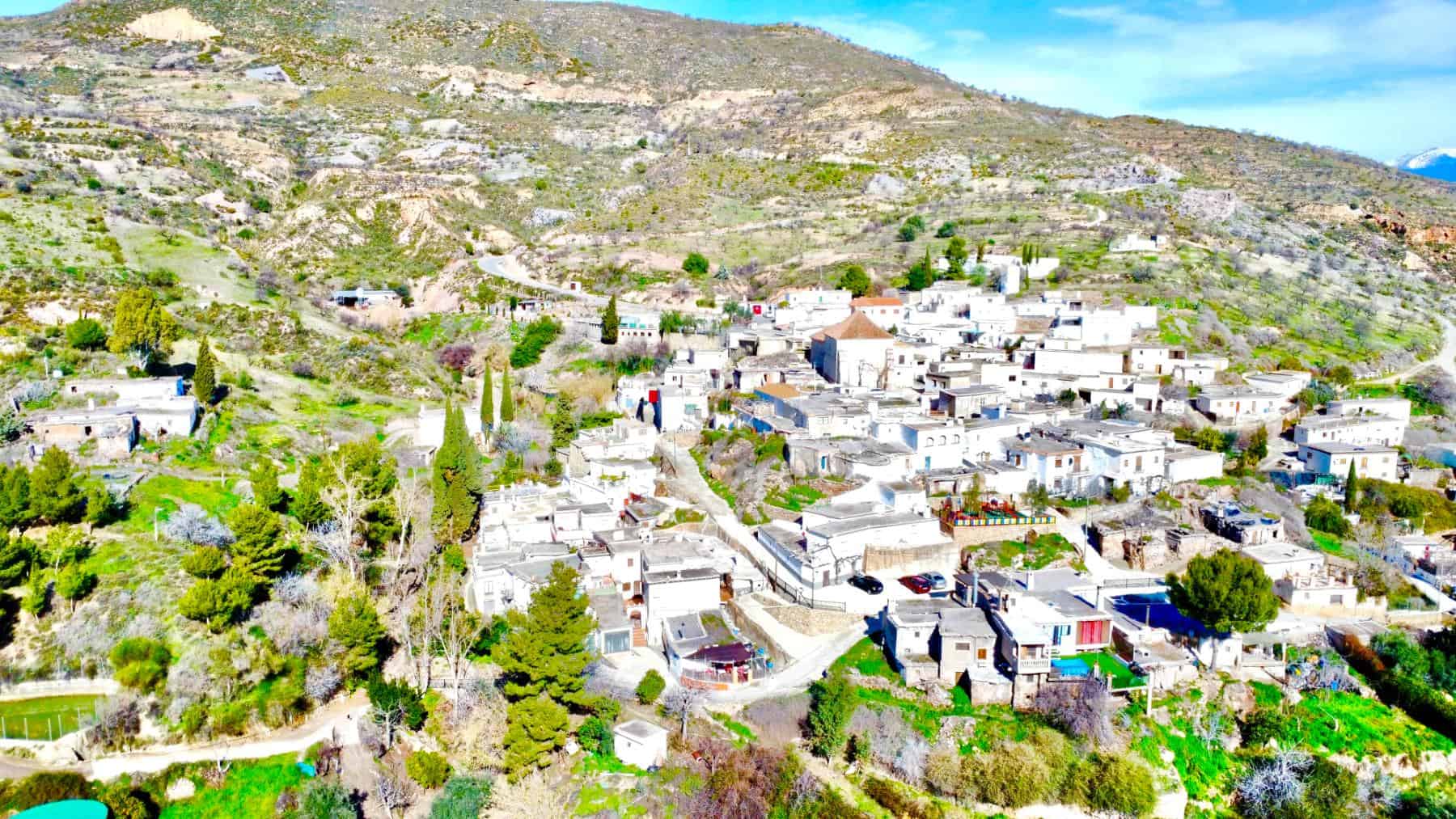 House for sale in Cojayar Alpujarra with terraces (7) House for sale in Cojayar Alpujarra with terraces (7)