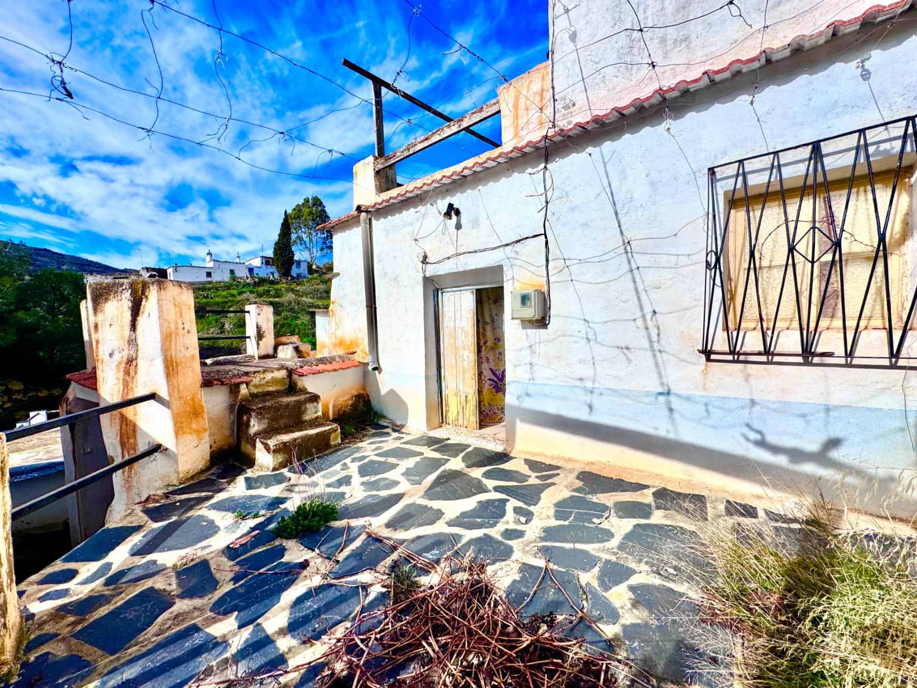 House for sale in Cojayar Alpujarra with terraces (81) House for sale in Cojayar Alpujarra with terraces (81)