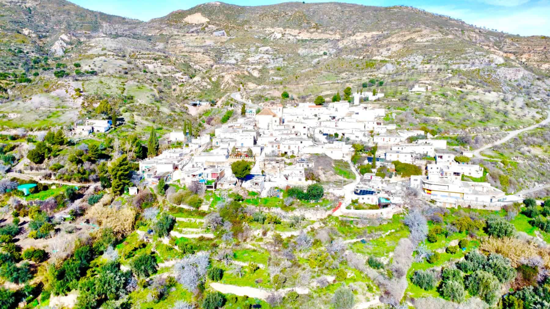 House for sale in Cojayar Alpujarra with terraces (9) House for sale in Cojayar Alpujarra with terraces (9)
