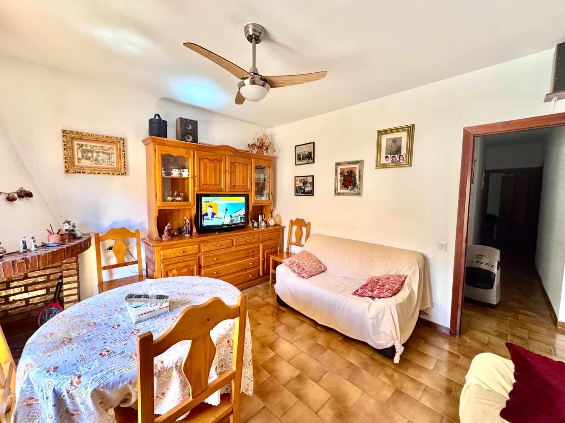 Laroles Granada 6 Bedroom House with Terrace (40) Laroles Granada 6 Bedroom House with Terrace (40)