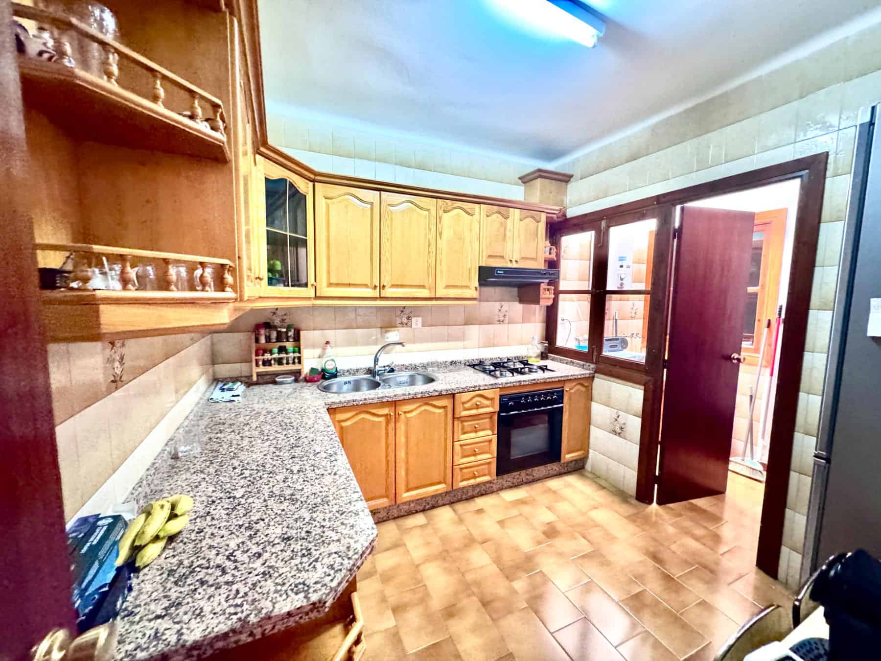 Laroles Granada 6 Bedroom House with Terrace (42) Laroles Granada 6 Bedroom House with Terrace (42)