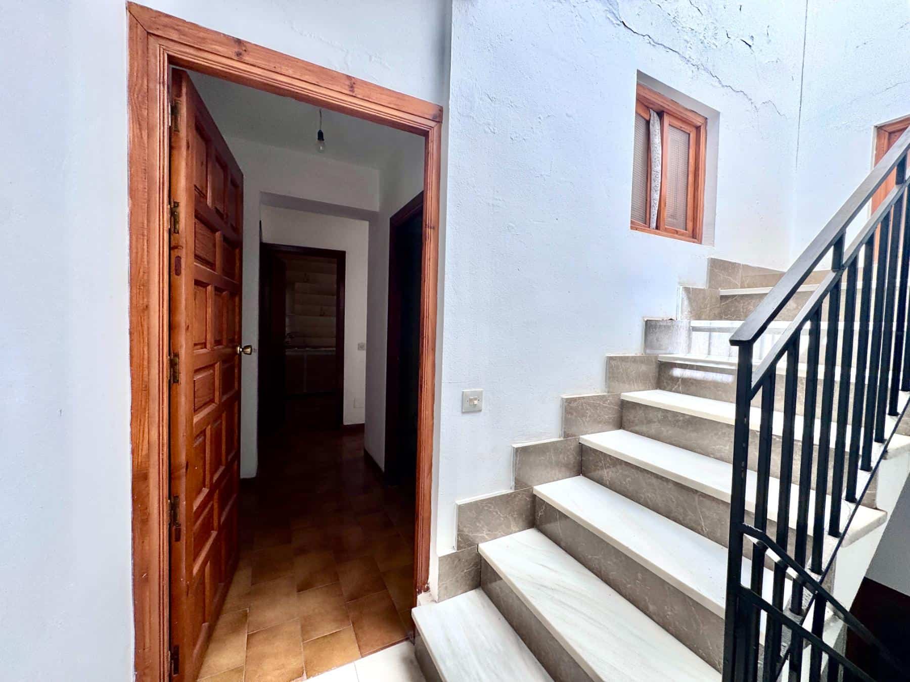 Laroles Granada 6 Bedroom House with Terrace (58) Laroles Granada 6 Bedroom House with Terrace (58)