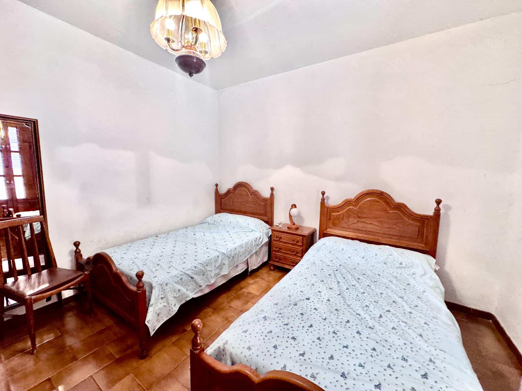 Laroles Granada 6 Bedroom House with Terrace (68) Laroles Granada 6 Bedroom House with Terrace (68)