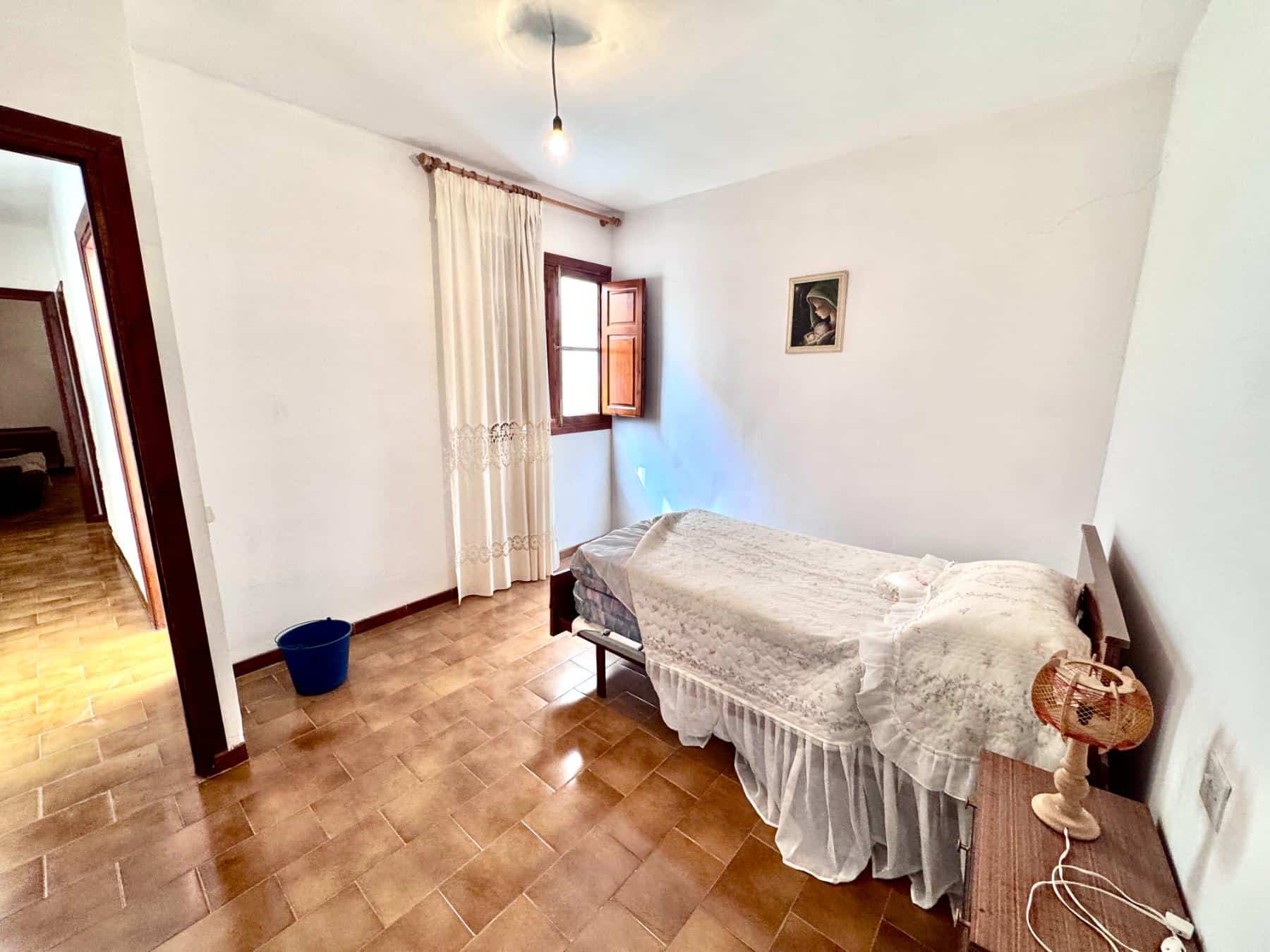 Laroles Granada 6 Bedroom House with Terrace (85) Laroles Granada 6 Bedroom House with Terrace (85)