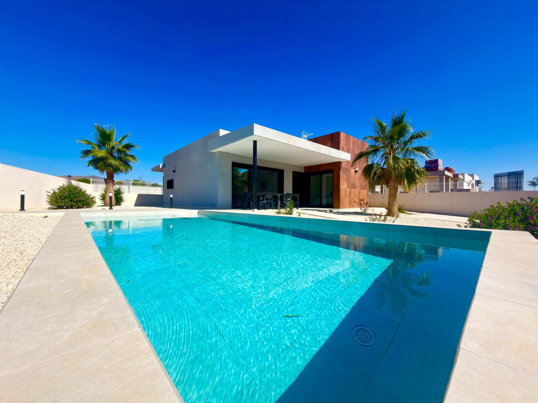 Modern Villa with Pool for Sale in Los Gallardos (22) Modern Villa with Pool for Sale in Los Gallardos (22)