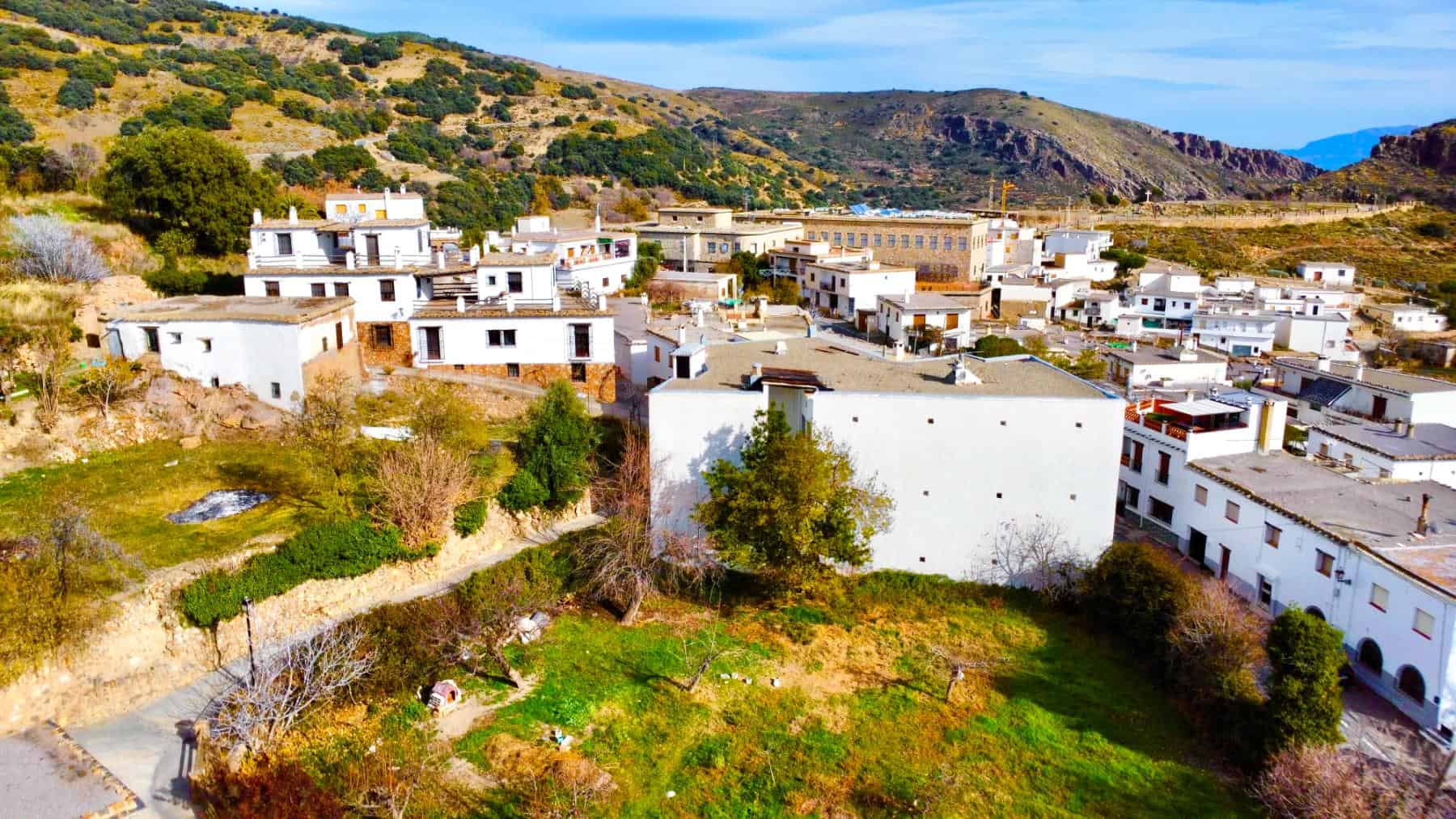Rural Tourism Property for Sale in Juviles Granada (9) Rural Tourism Property for Sale in Juviles Granada (9)