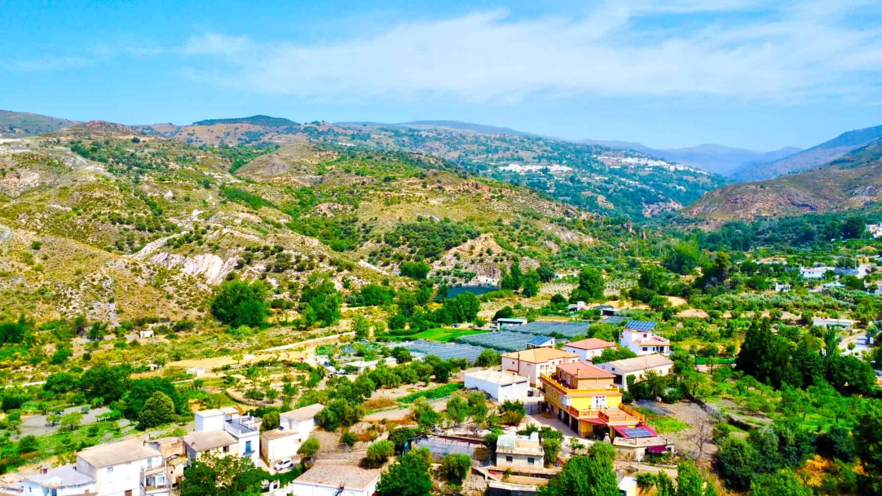 Villa for Sale in Cadiar with Large Plot (15) Villa for Sale in Cadiar with Large Plot (15)