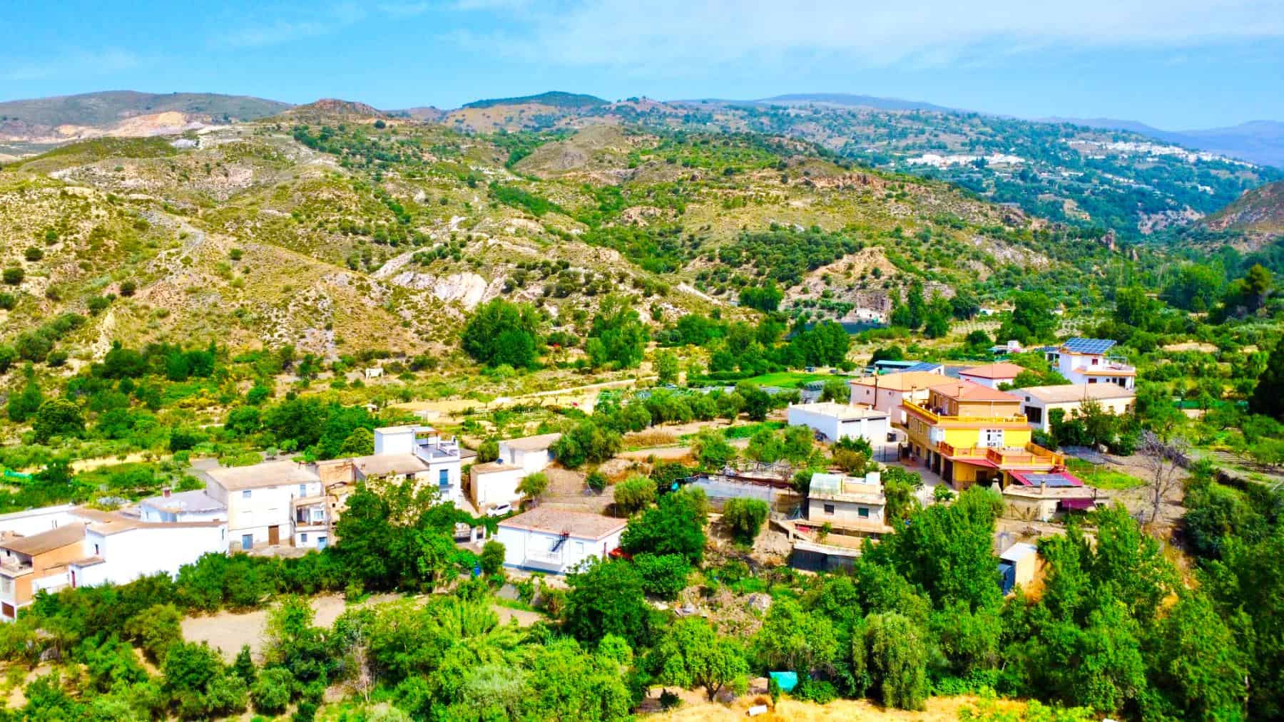 Villa for Sale in Cadiar with Large Plot (16) Villa for Sale in Cadiar with Large Plot (16)