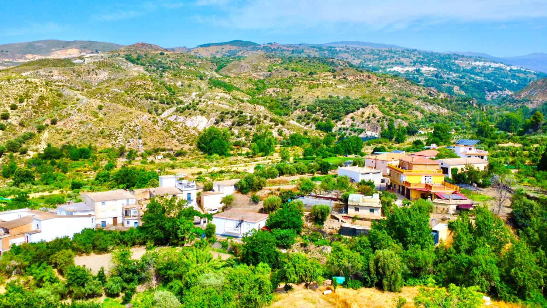 Villa for Sale in Cadiar with Large Plot (17) Villa for Sale in Cadiar with Large Plot (17)