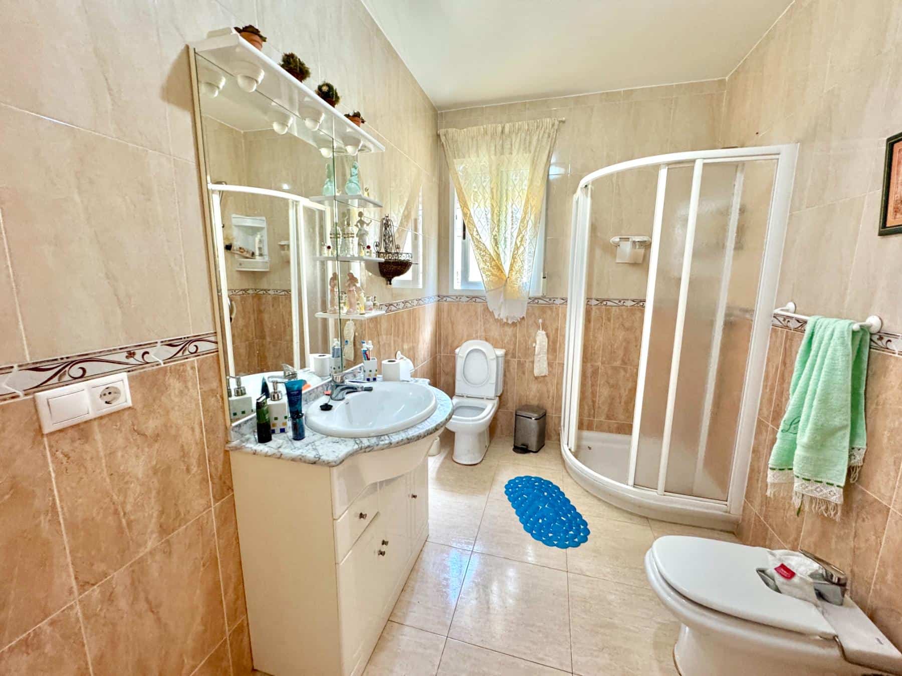 Villa for Sale in Cadiar with Large Plot (41) Villa for Sale in Cadiar with Large Plot (41)