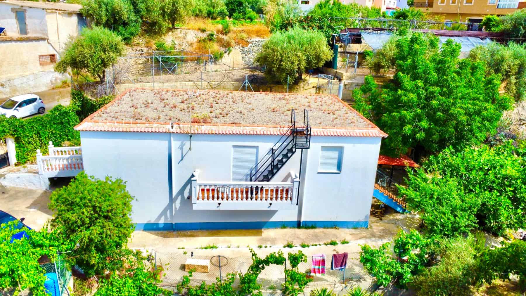 Villa for Sale in Cadiar with Large Plot (5) Villa for Sale in Cadiar with Large Plot (5)