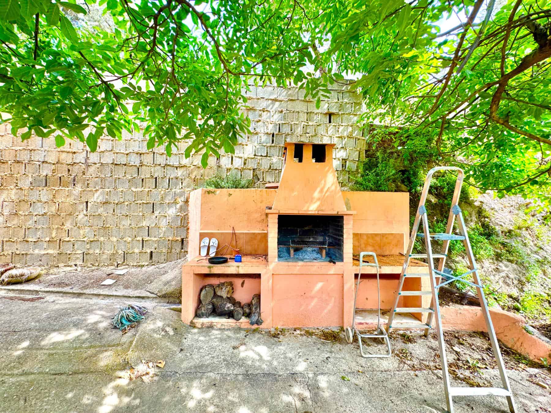 Villa for Sale in Cadiar with Large Plot (50) Villa for Sale in Cadiar with Large Plot (50)