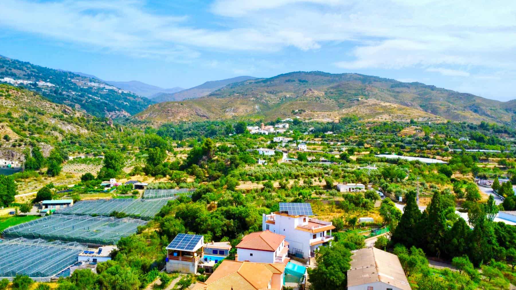 Villa for Sale in Cadiar with Large Plot (9) Villa for Sale in Cadiar with Large Plot (9)