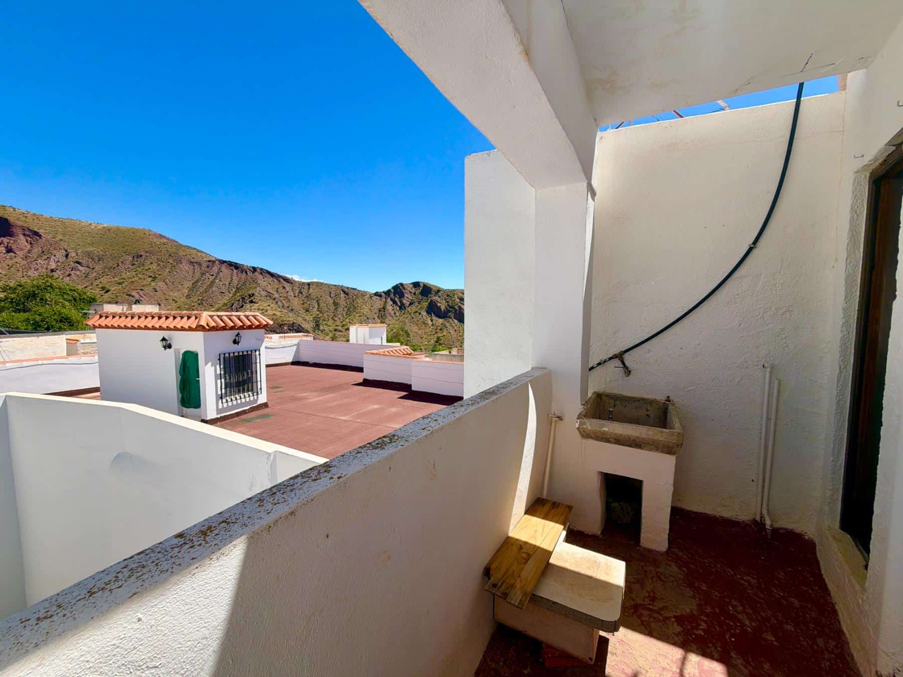 Village House for Sale in Canjáyar with Garage and Terrace (58) Village House for Sale in Canjáyar with Garage and Terrace (58)