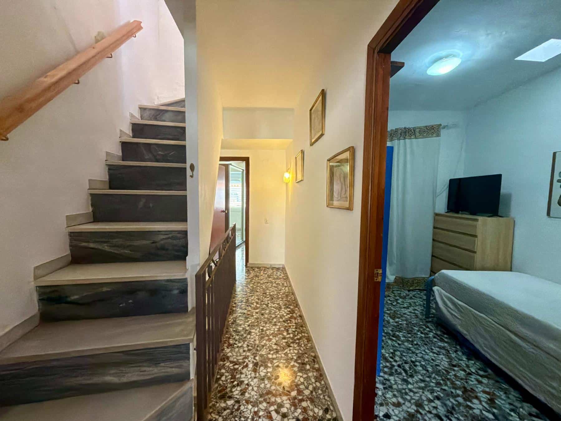Village House for Sale in Canjáyar with Garage and Terrace (65) Village House for Sale in Canjáyar with Garage and Terrace (65)