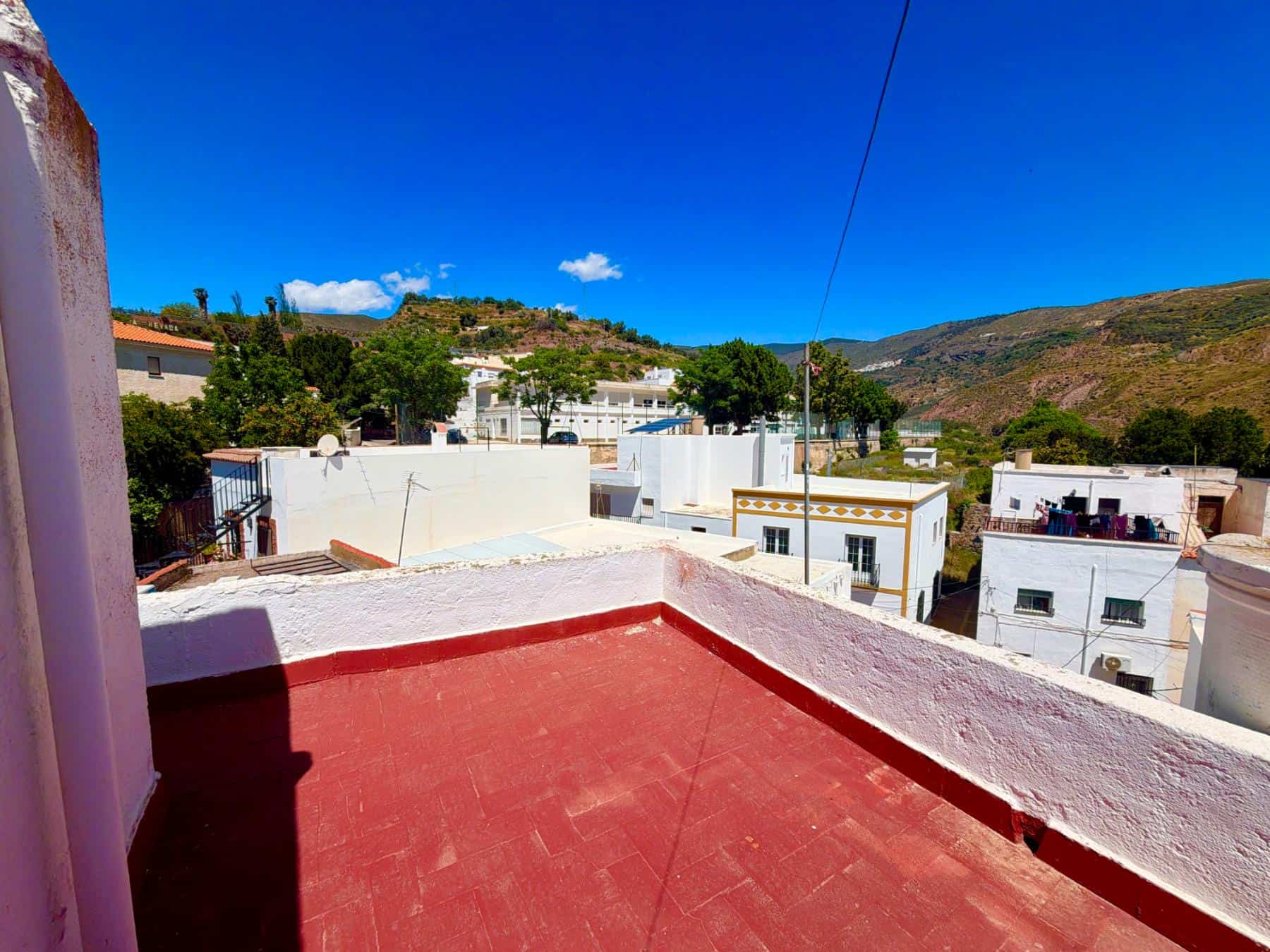 Village House for Sale in Canjáyar with Garage and Terrace (79) Village House for Sale in Canjáyar with Garage and Terrace (79)