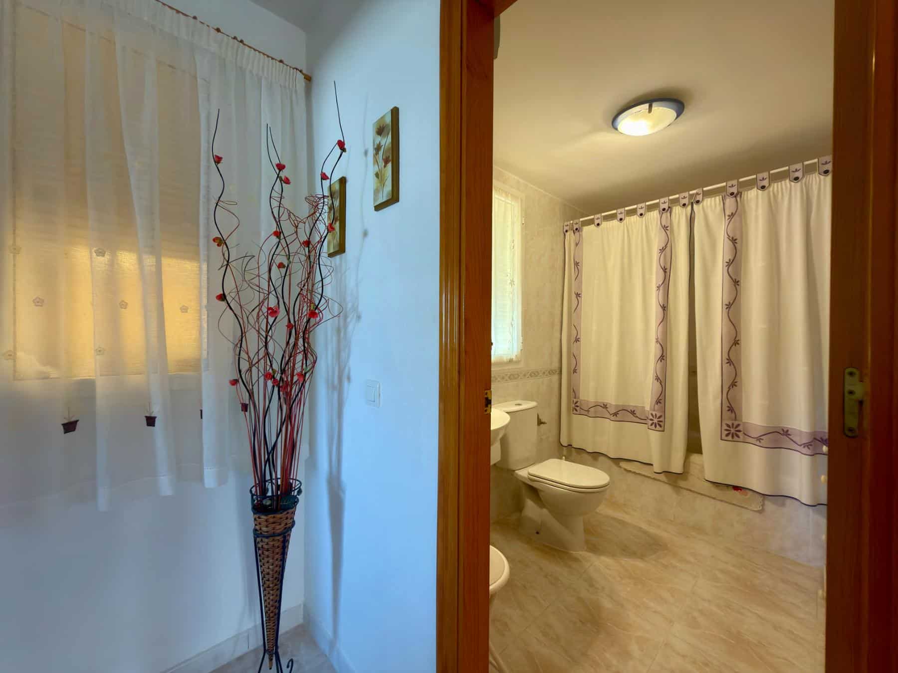3 Bedroom House for Sale Near Villaricos and Palomares (13) 3 Bedroom House for Sale Near Villaricos and Palomares (13)